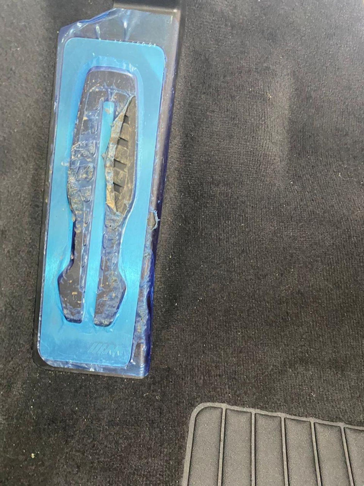 https://gcs.partsauto.market/rn-stockpro.appspot.com/thmbs/userImages/82798d1dea2c19ada63d093c70529e74/part/58ac2898-1a7a-481f-8186-95bd31a59156_1748414580671.jpg