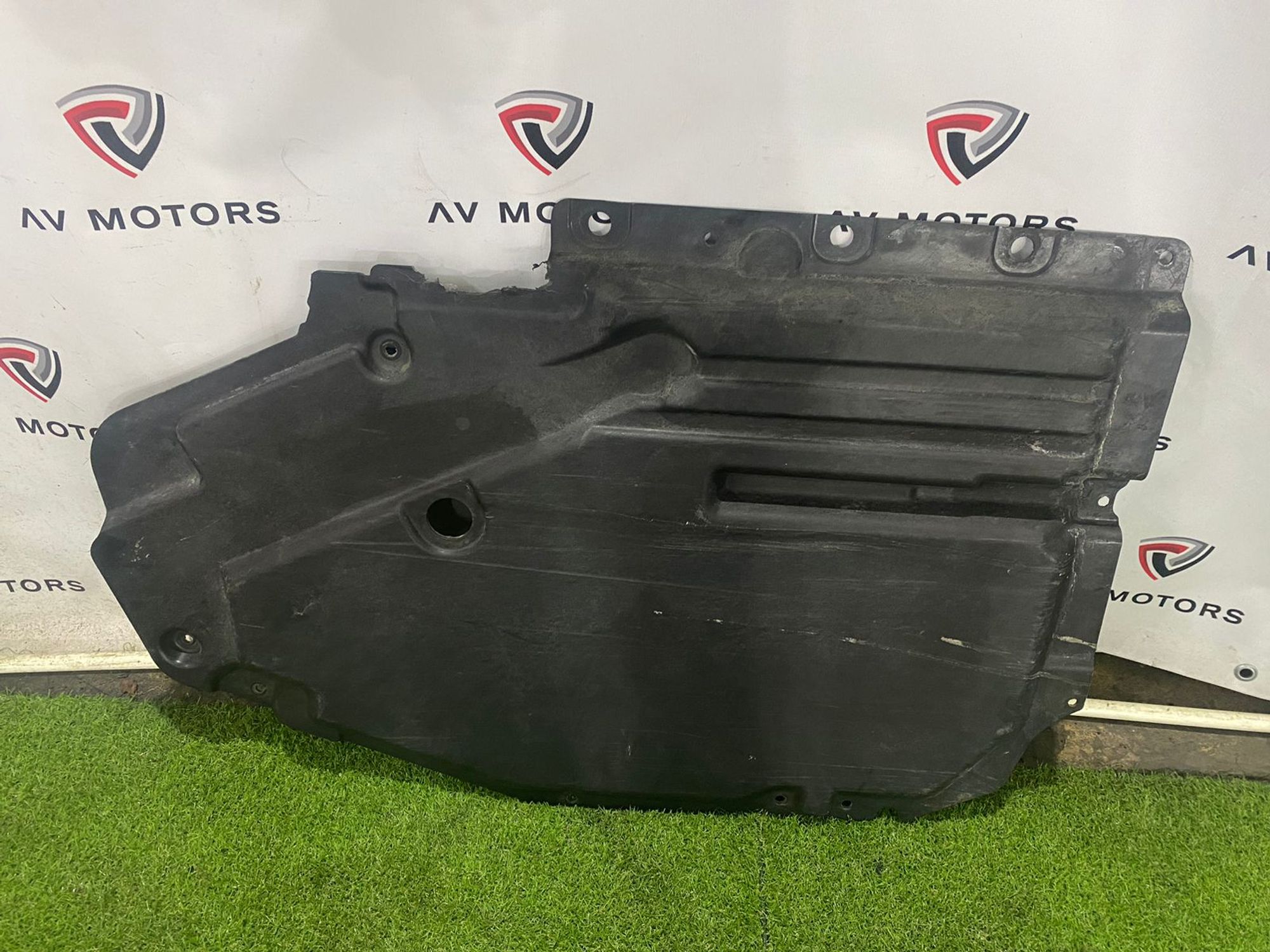 https://gcs.partsauto.market/rn-stockpro.appspot.com/thmbs/userImages/82798d1dea2c19ada63d093c70529e74/part/5b800111-025a-4898-8140-f8a3a25d0129_1736843517824.jpg