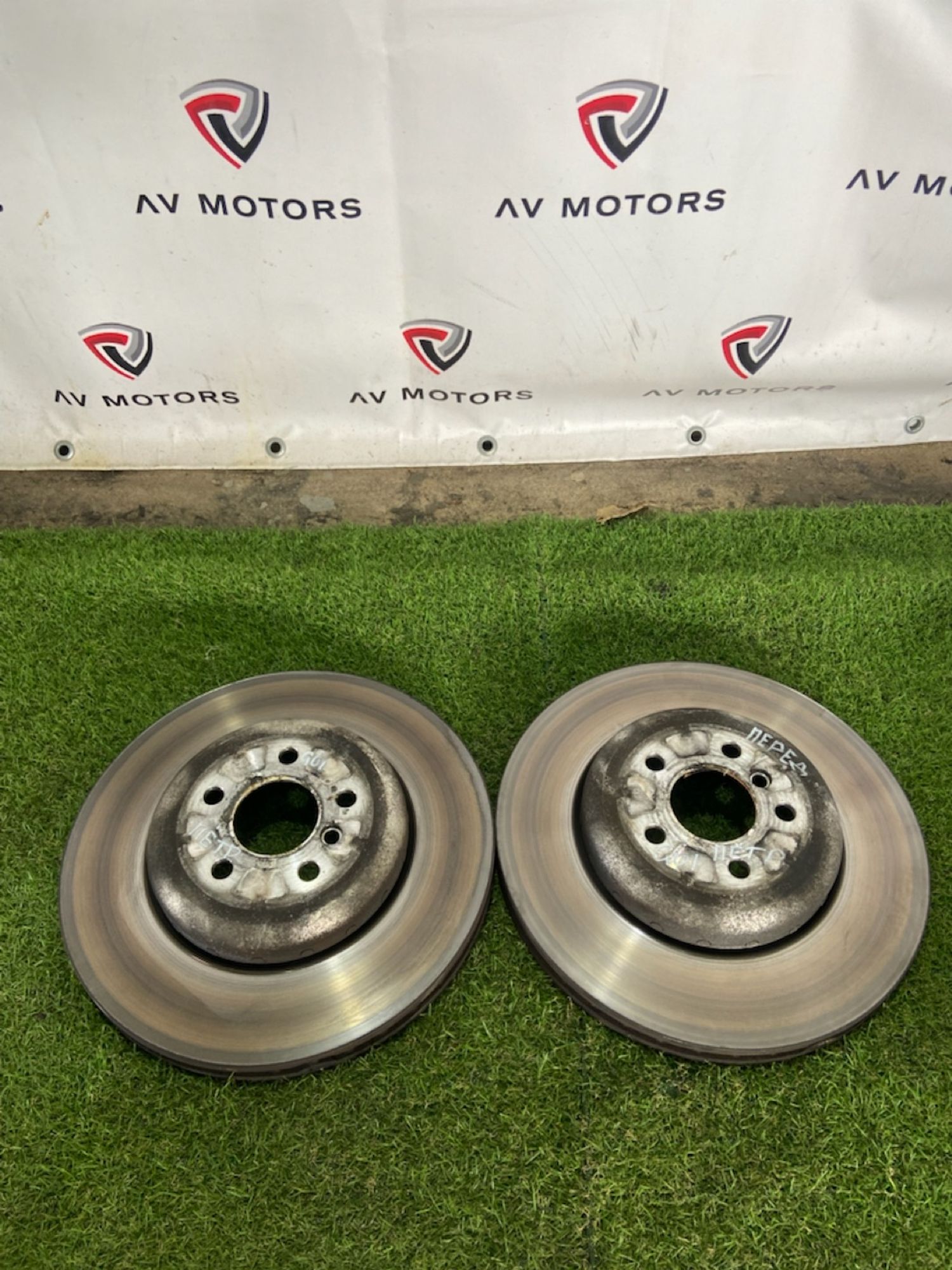 https://gcs.partsauto.market/rn-stockpro.appspot.com/thmbs/userImages/82798d1dea2c19ada63d093c70529e74/part/62c6a99f-edf2-4541-889c-c89f1a1c250a_1746623077682.jpg