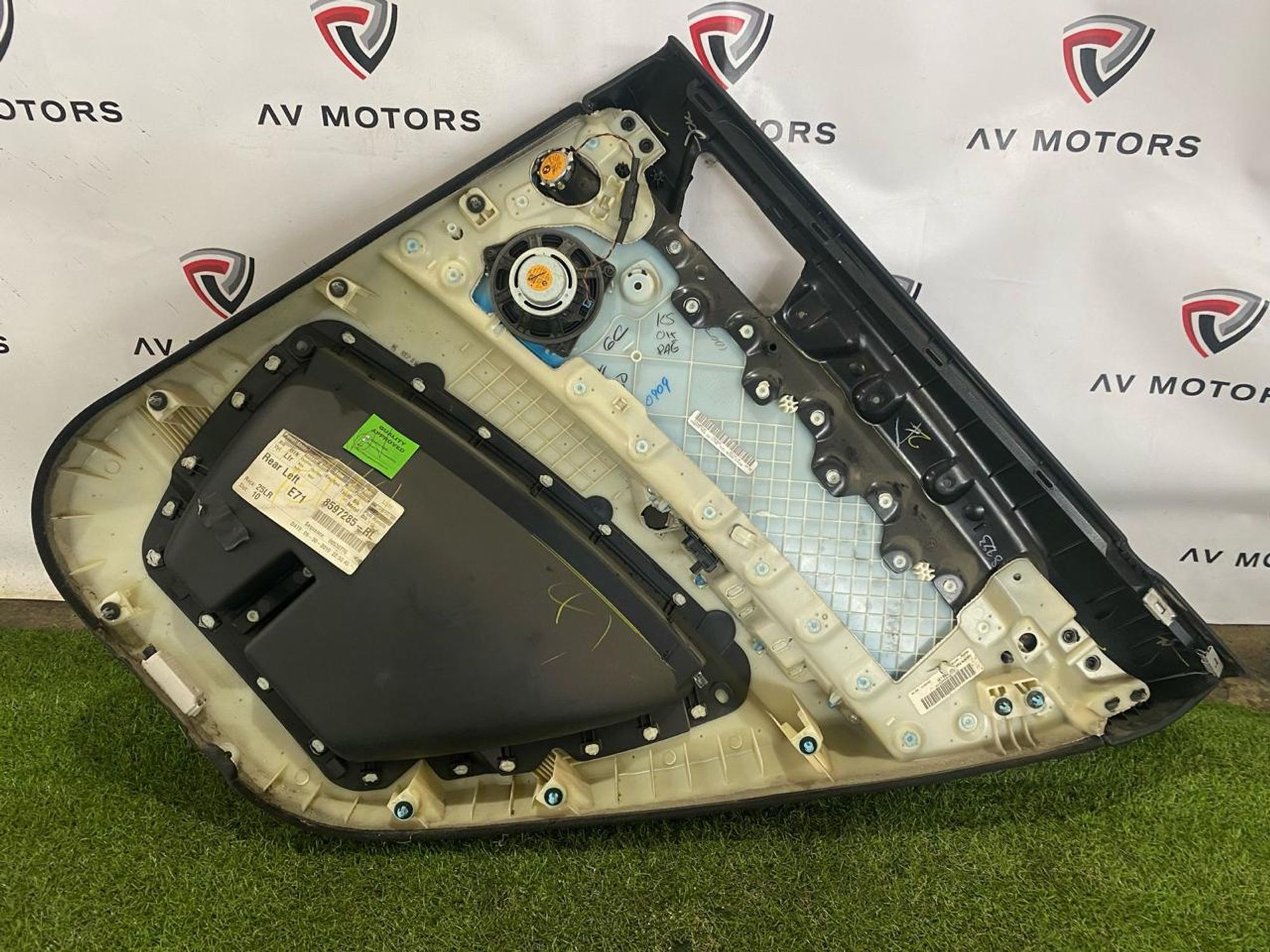 https://gcs.partsauto.market/rn-stockpro.appspot.com/thmbs/userImages/82798d1dea2c19ada63d093c70529e74/part/6ac8505b-1876-42da-ba52-a40a5faf98fe_1745312328207.jpg