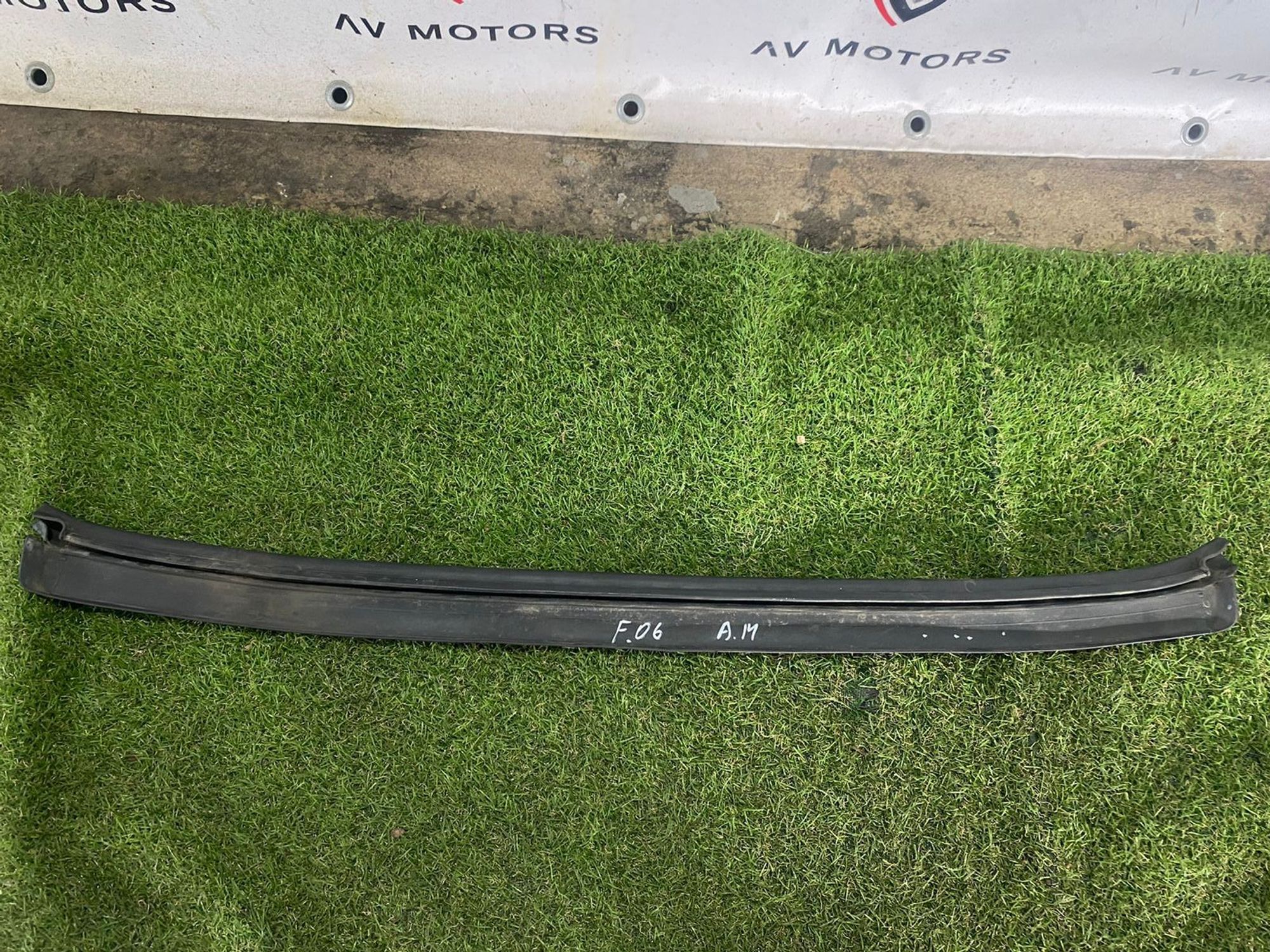 https://gcs.partsauto.market/rn-stockpro.appspot.com/thmbs/userImages/82798d1dea2c19ada63d093c70529e74/part/6dcbd054-0746-402a-a100-d6ddea3d6f6e_1747316429133.jpg
