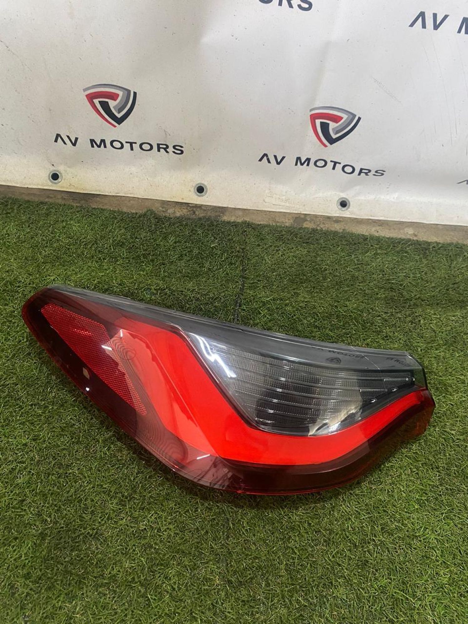 https://gcs.partsauto.market/rn-stockpro.appspot.com/thmbs/userImages/82798d1dea2c19ada63d093c70529e74/part/8a097d9b-c704-4c13-840c-a1840a8dcbdd_1748505809382.jpg