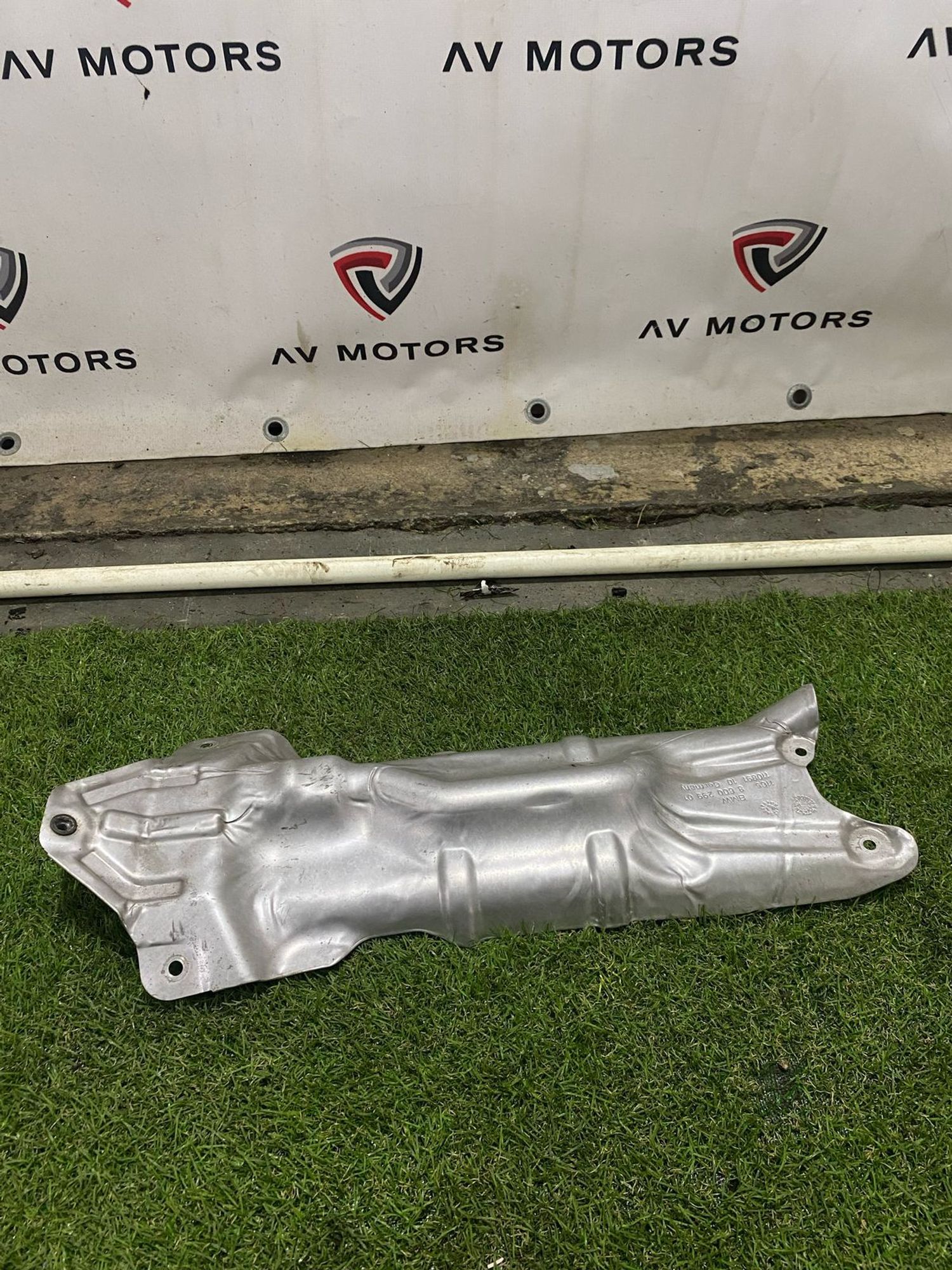 https://gcs.partsauto.market/rn-stockpro.appspot.com/thmbs/userImages/82798d1dea2c19ada63d093c70529e74/part/90d557e5-e906-42e0-8ffb-57084295c79f_1745480358134.jpg