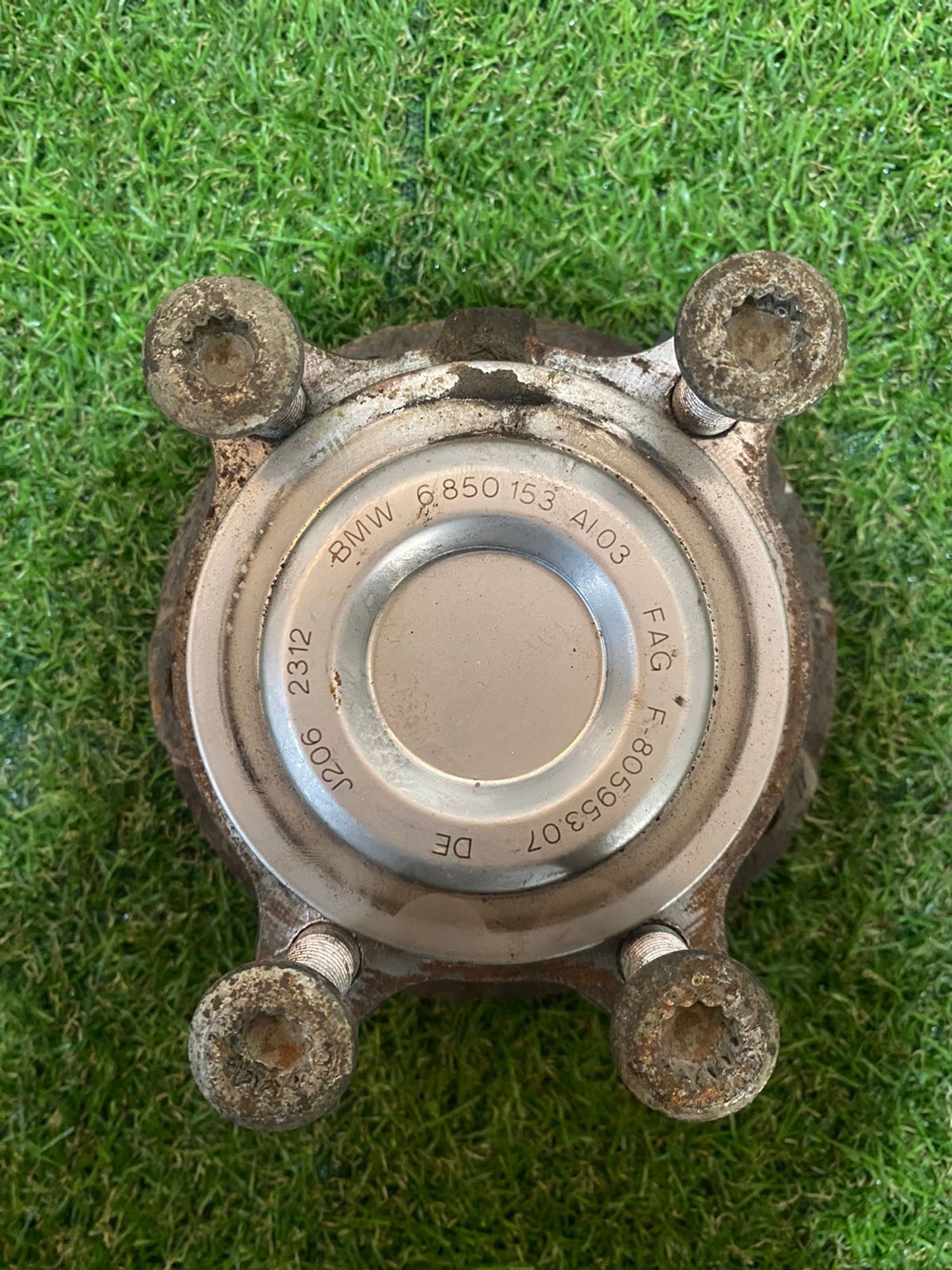 https://gcs.partsauto.market/rn-stockpro.appspot.com/thmbs/userImages/82798d1dea2c19ada63d093c70529e74/part/93765a79-9e94-4d07-8db4-34c07e72c718_1739531308769.jpg