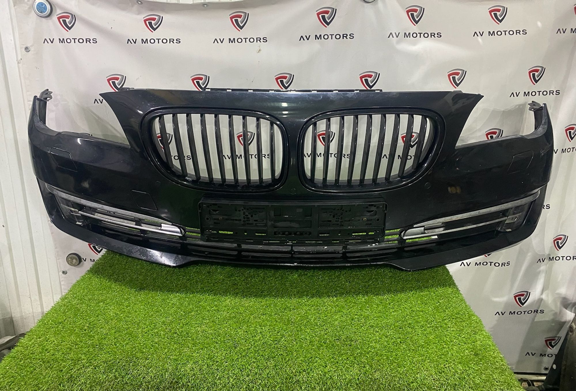 BMW 7 F01 F02 LCI Бампер передний в сборе 