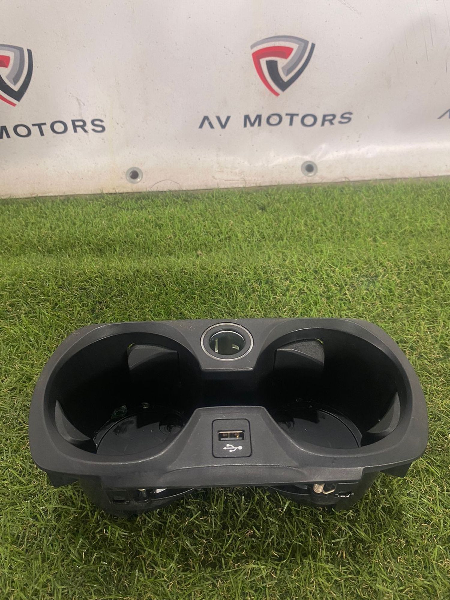 https://gcs.partsauto.market/rn-stockpro.appspot.com/thmbs/userImages/82798d1dea2c19ada63d093c70529e74/part/b23c9458-6b05-42f3-917b-b68382209afb_1748502514763.jpg