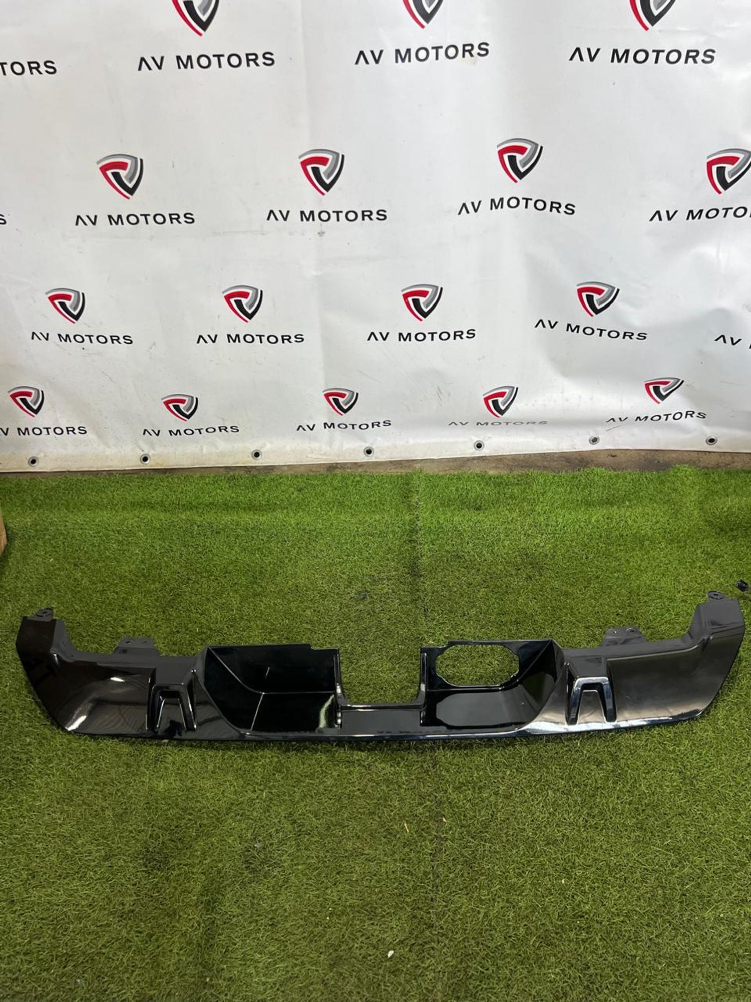 https://gcs.partsauto.market/rn-stockpro.appspot.com/thmbs/userImages/82798d1dea2c19ada63d093c70529e74/part/b29e7ad9-de8b-4c49-b43c-c9e2b9fd5225_1747988951195.jpg