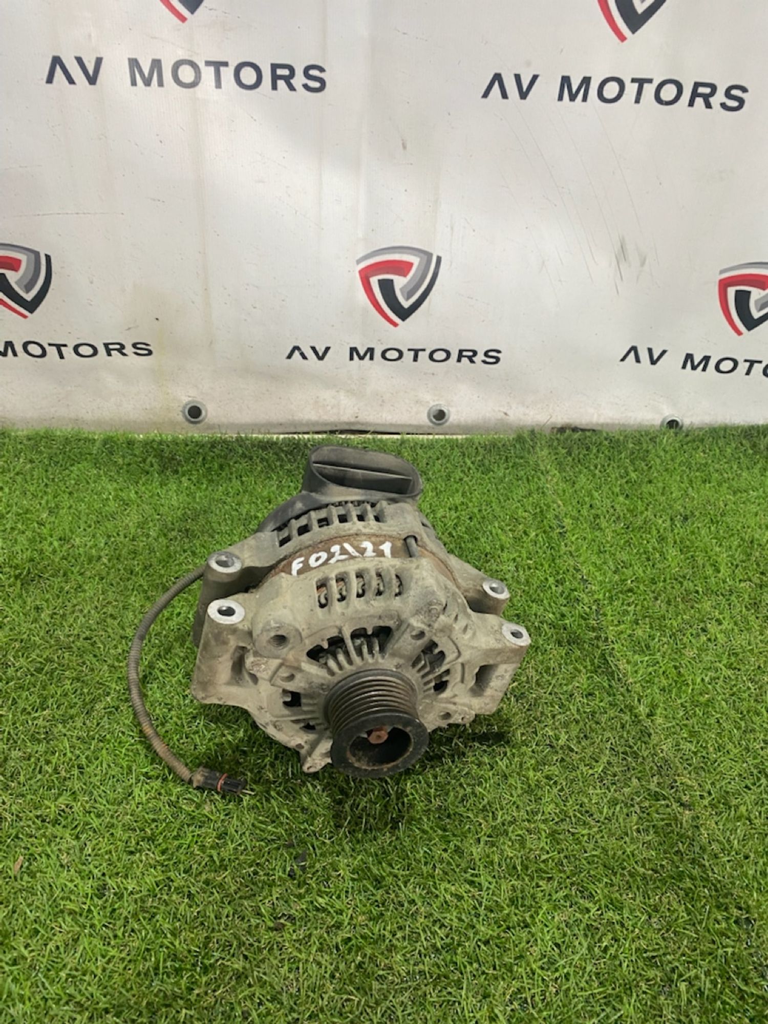 https://gcs.partsauto.market/rn-stockpro.appspot.com/thmbs/userImages/82798d1dea2c19ada63d093c70529e74/part/b6a74838-fec1-45cb-bbc1-3fecc1e95428_1744029562376.jpg