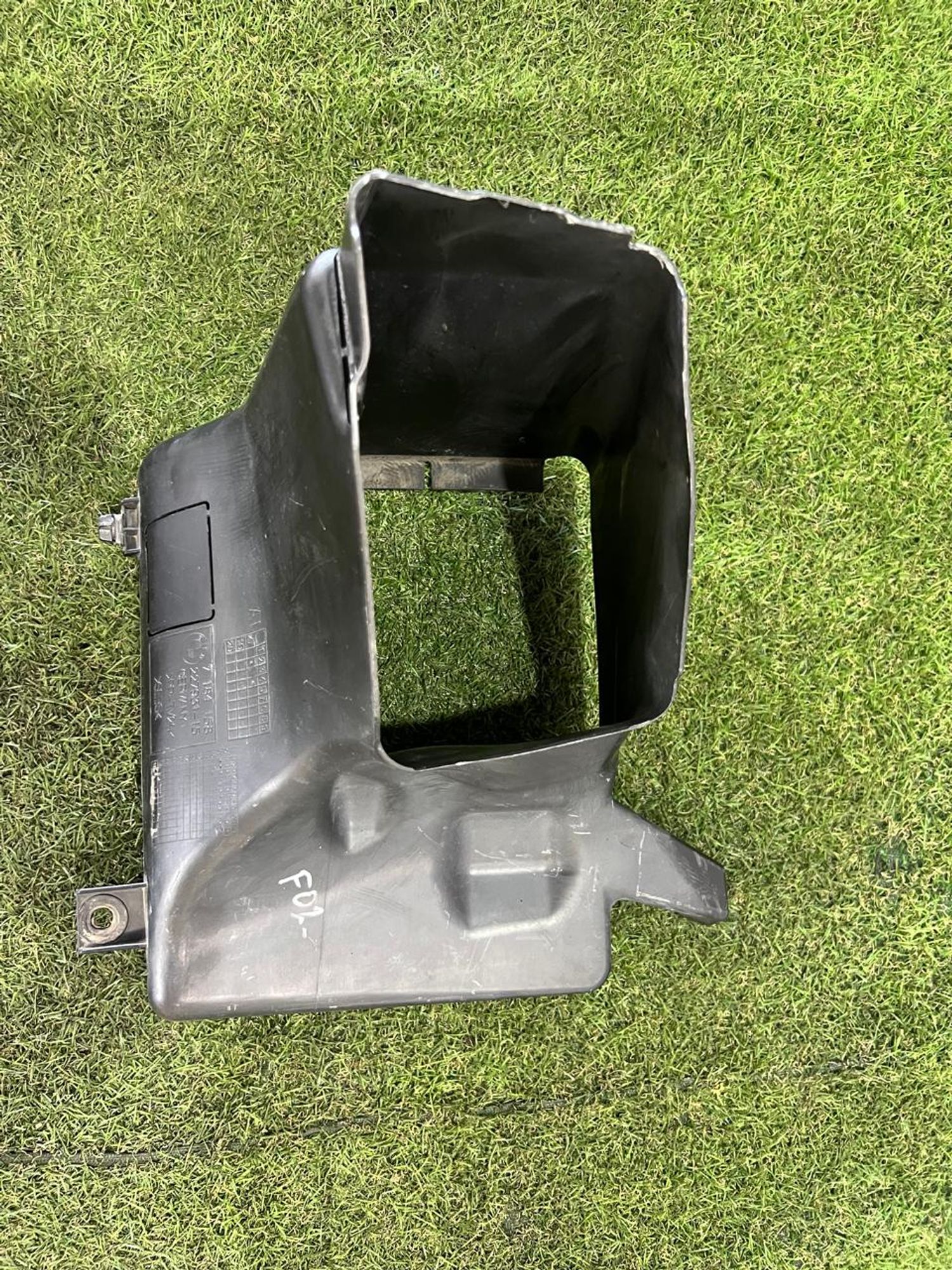 https://gcs.partsauto.market/rn-stockpro.appspot.com/thmbs/userImages/82798d1dea2c19ada63d093c70529e74/part/c3124f13-f146-4c25-86f0-9e3a0b88853d_1747736803963.jpg
