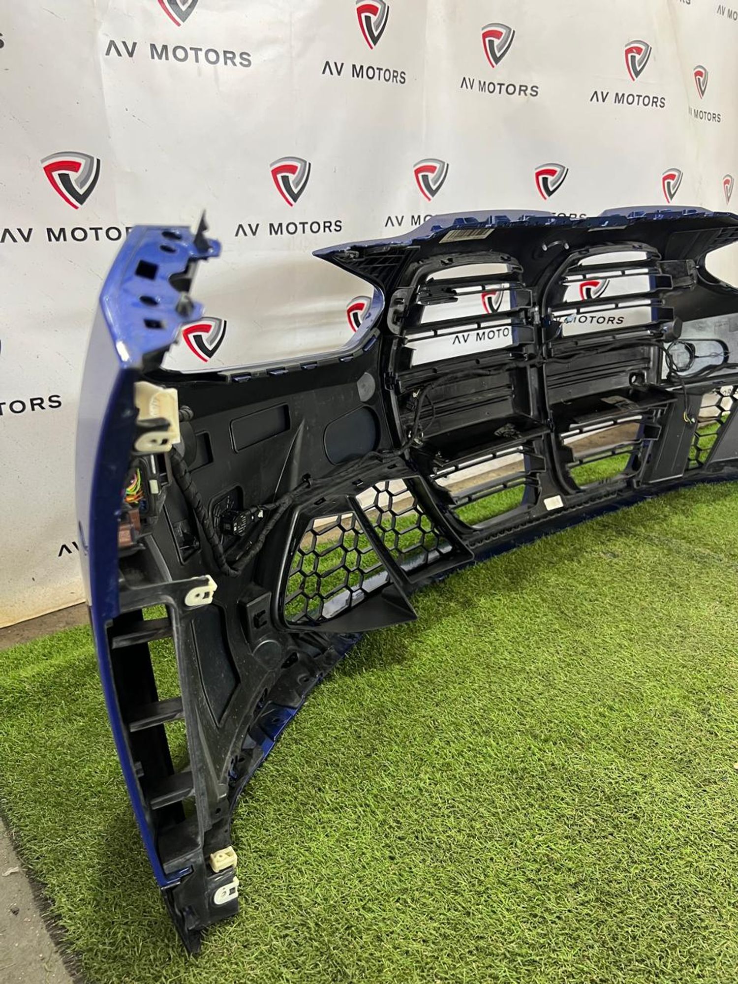 https://gcs.partsauto.market/rn-stockpro.appspot.com/thmbs/userImages/82798d1dea2c19ada63d093c70529e74/part/c9c4170c-9194-4192-ad0c-f8264cbd2e5d_1748264535488.jpg