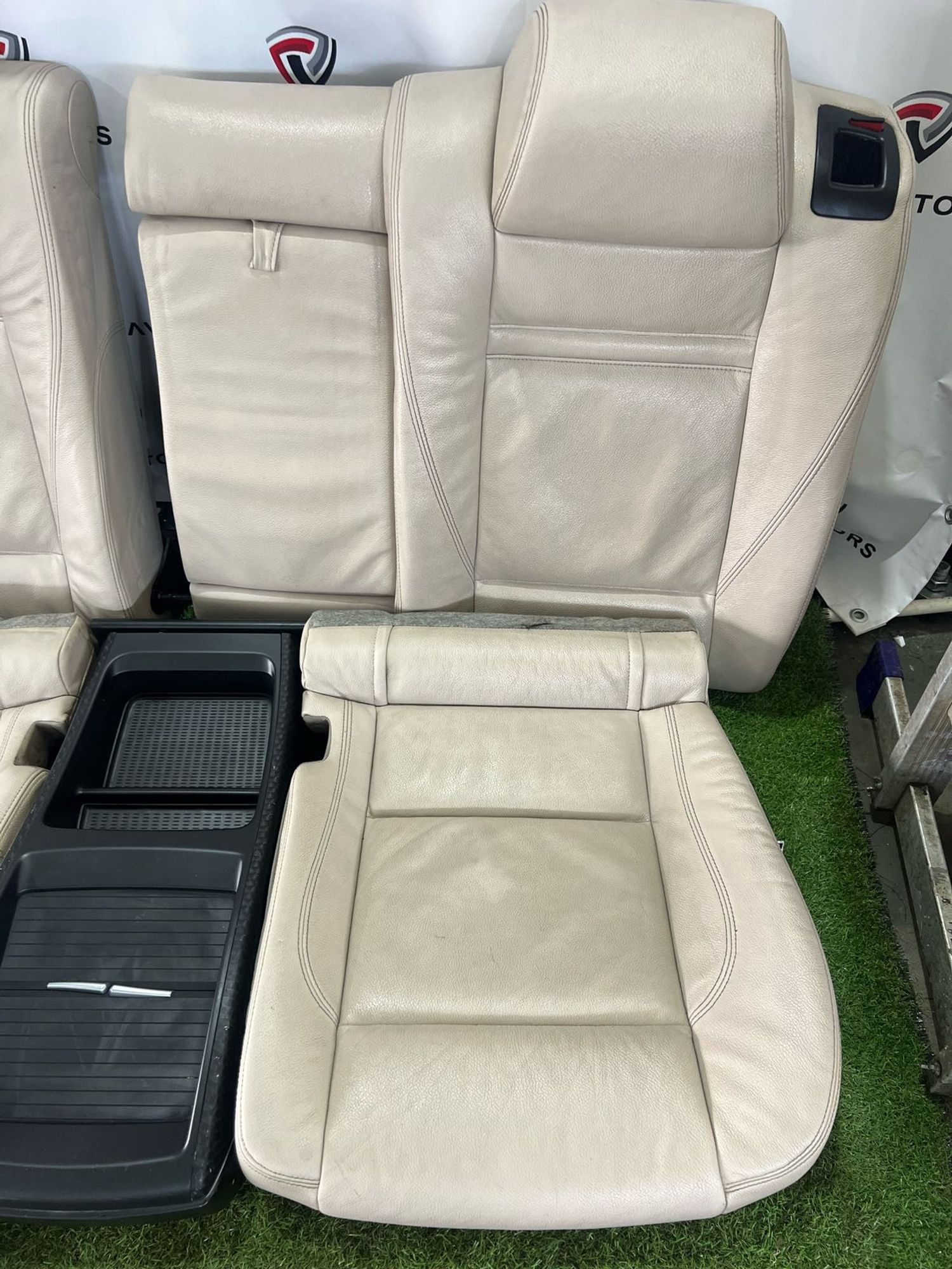 https://gcs.partsauto.market/rn-stockpro.appspot.com/thmbs/userImages/82798d1dea2c19ada63d093c70529e74/part/cf9d13ad-c4bd-417f-99d4-f3d1ee075577_1745310875040.jpg