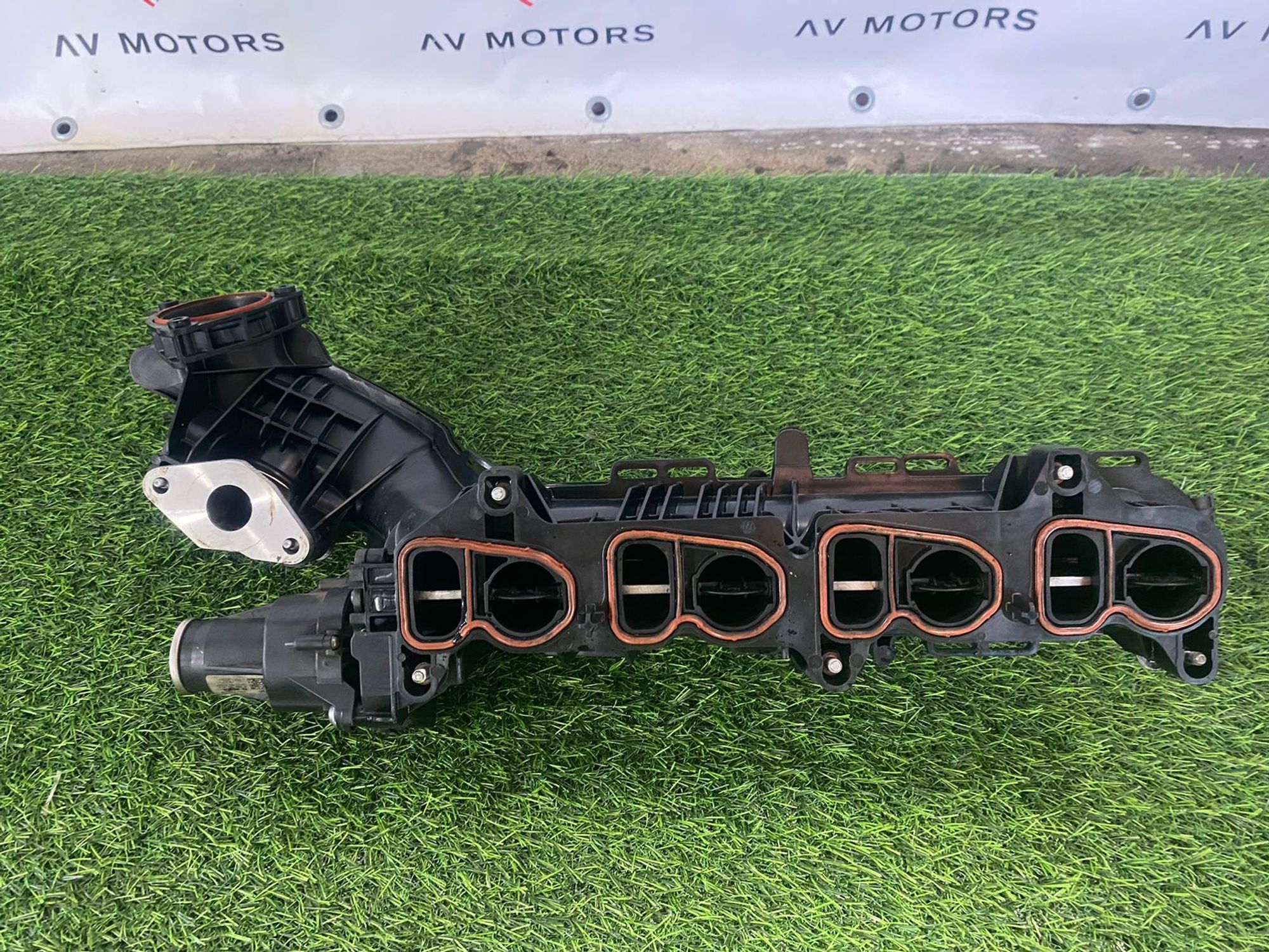 https://gcs.partsauto.market/rn-stockpro.appspot.com/thmbs/userImages/82798d1dea2c19ada63d093c70529e74/part/d0a4b314-fe0b-41d7-86dd-1f3347f8003d_1749029023798.jpg