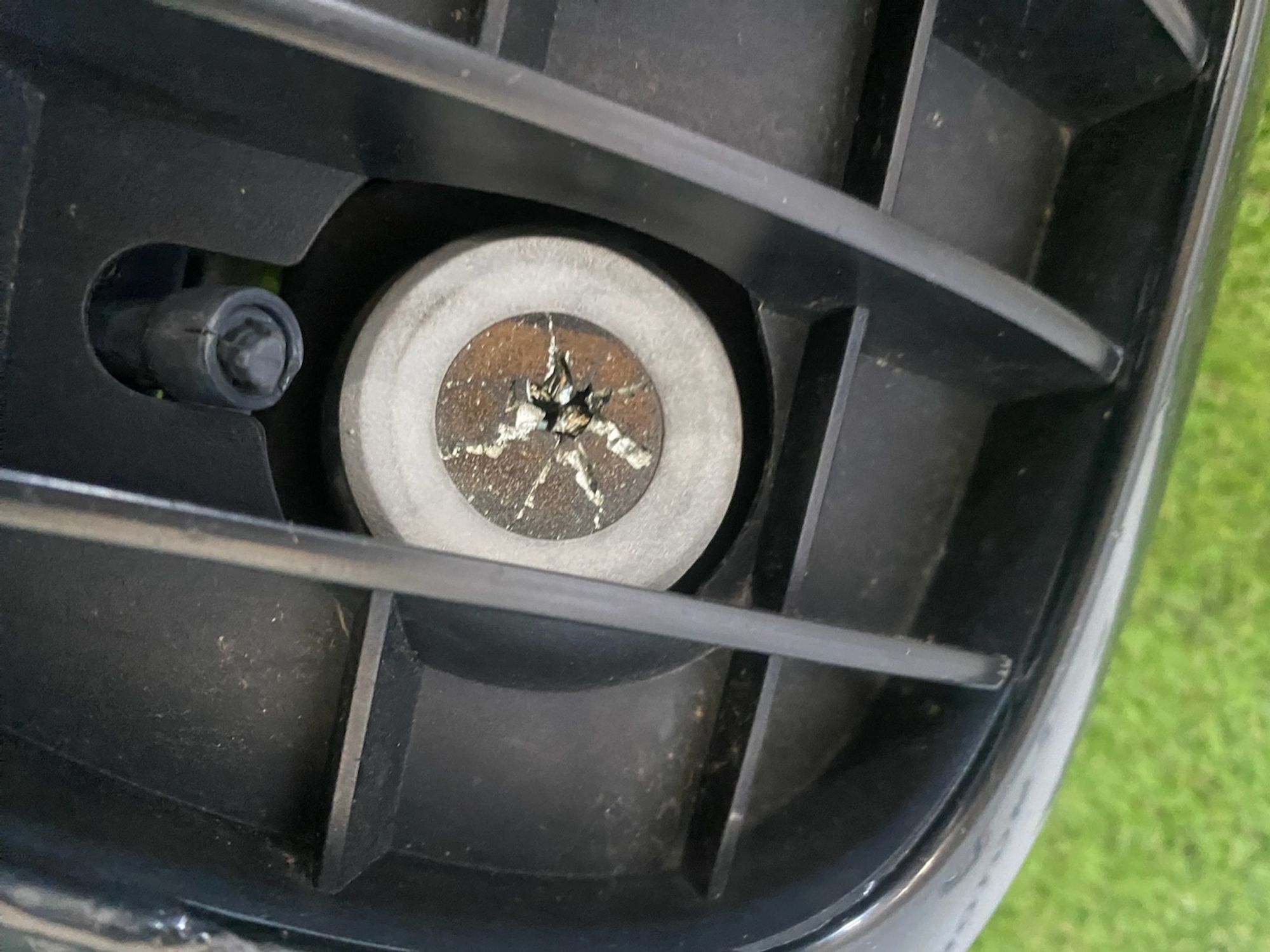 https://gcs.partsauto.market/rn-stockpro.appspot.com/thmbs/userImages/82798d1dea2c19ada63d093c70529e74/part/d7c22387-576d-420f-9c10-bab6b321c7c1_1736950514191.jpg