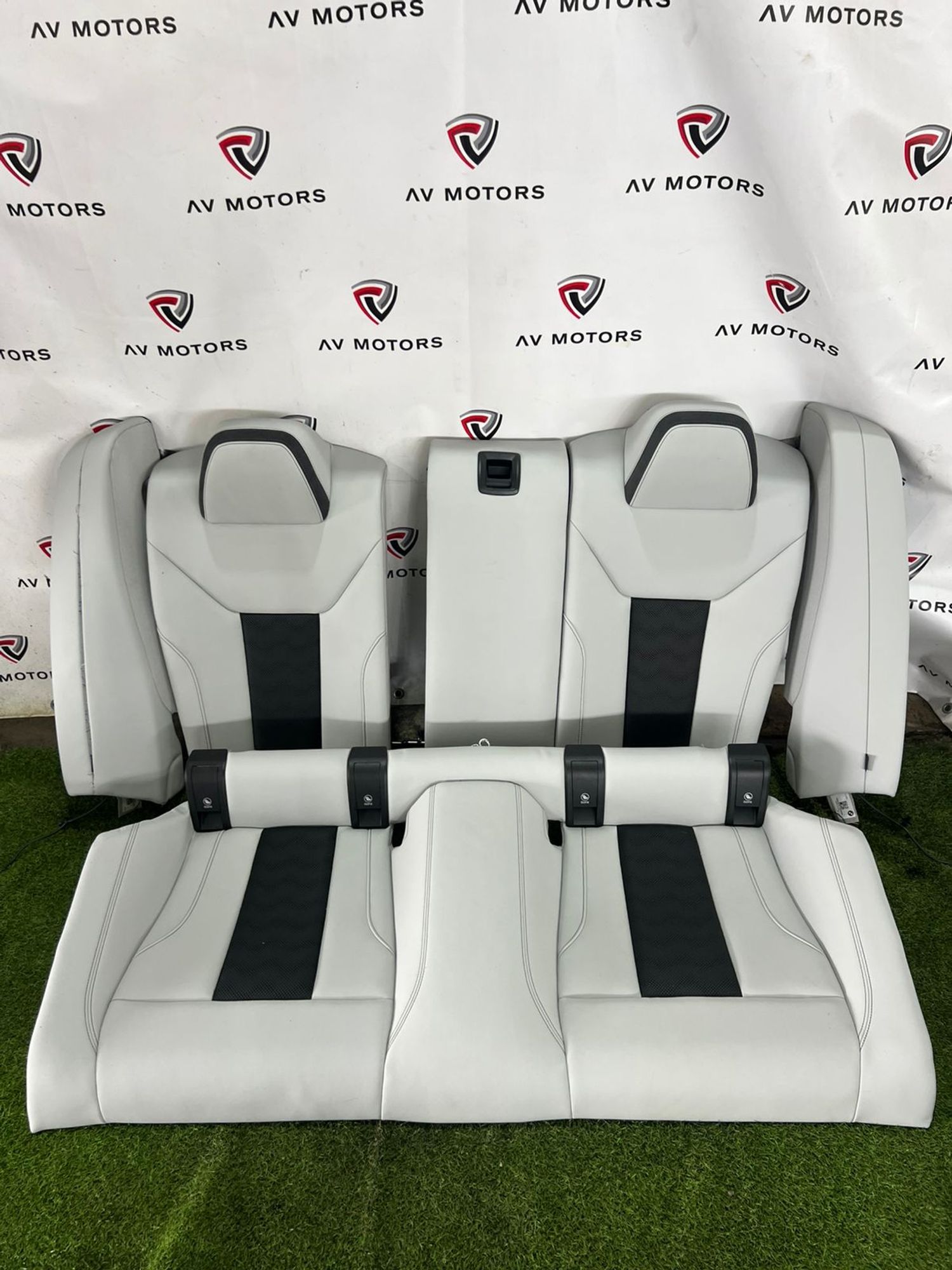 https://gcs.partsauto.market/rn-stockpro.appspot.com/thmbs/userImages/82798d1dea2c19ada63d093c70529e74/part/da630477-5a38-4081-a410-a9b3784693b5_1748525752291.jpg