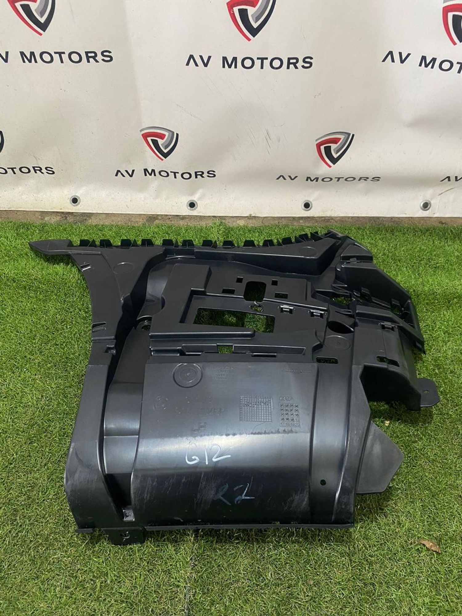 https://gcs.partsauto.market/rn-stockpro.appspot.com/thmbs/userImages/82798d1dea2c19ada63d093c70529e74/part/dd13caf7-feaf-4f85-a912-b4ac22a7c2c0_1747314921757.jpg