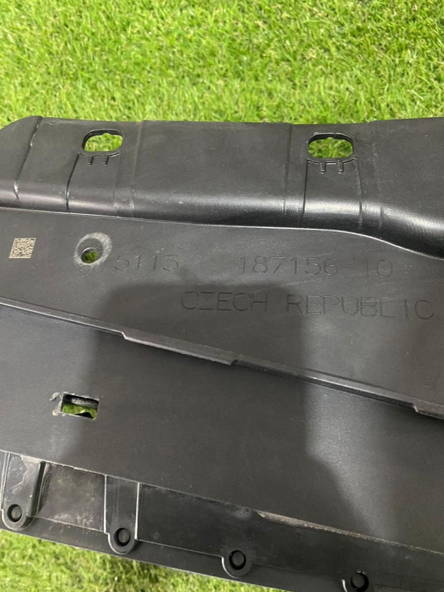 https://gcs.partsauto.market/rn-stockpro.appspot.com/thmbs/userImages/82798d1dea2c19ada63d093c70529e74/part/e916359e-fecf-43ec-a86c-8c0f4a64343b_1747313857223.jpg