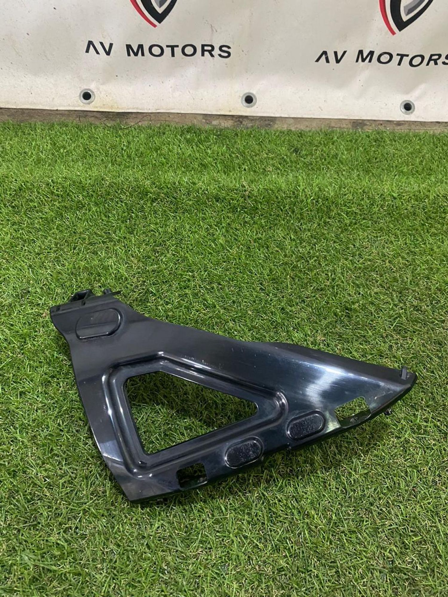 https://gcs.partsauto.market/rn-stockpro.appspot.com/thmbs/userImages/82798d1dea2c19ada63d093c70529e74/part/eceb77cc-56d9-4966-832e-117fe14f2879_1747315259683.jpg
