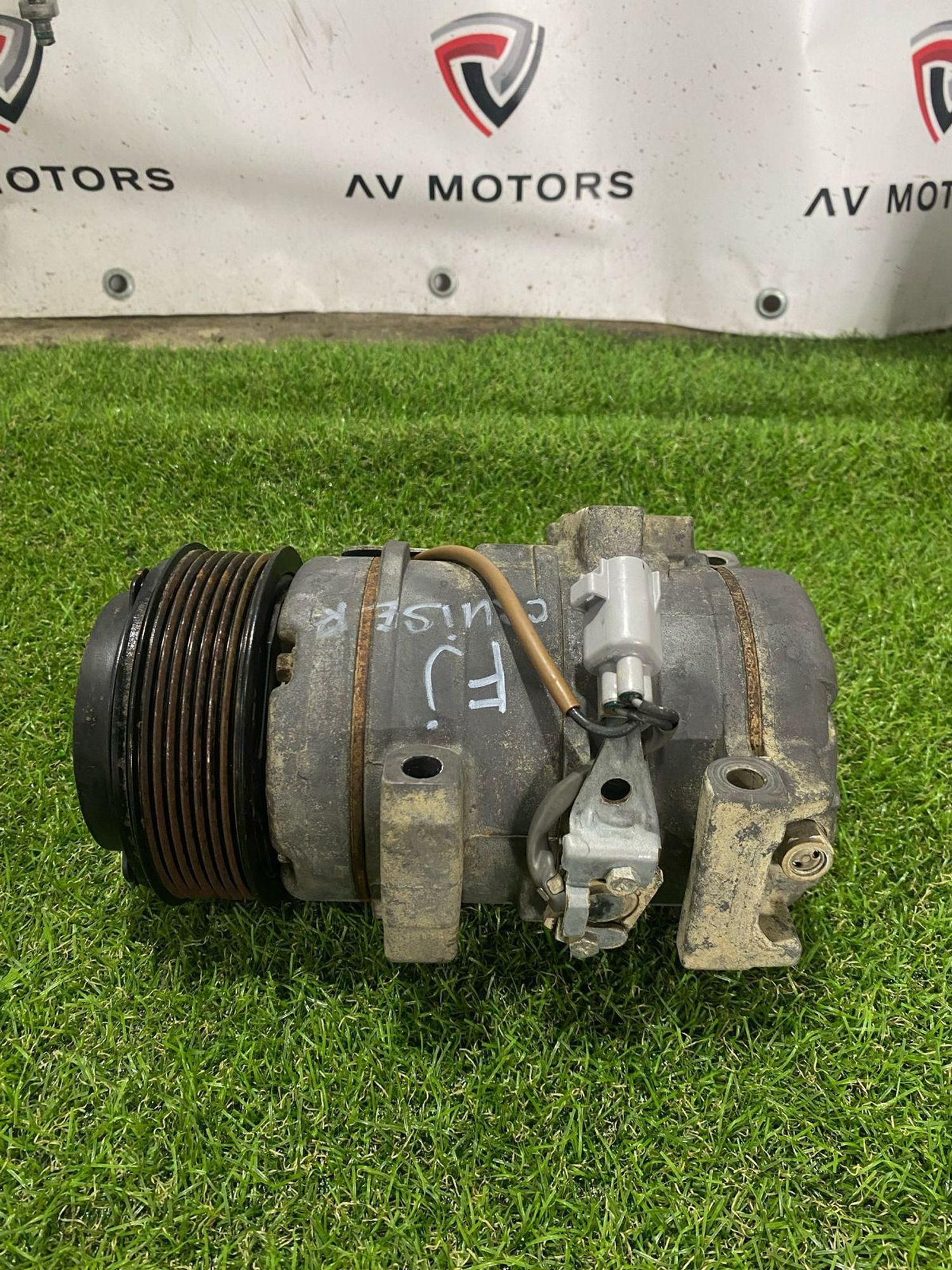 https://gcs.partsauto.market/rn-stockpro.appspot.com/thmbs/userImages/82798d1dea2c19ada63d093c70529e74/part/fa910043-dc19-4e2e-8cb2-7e31bcae6ba8_1742299552013.jpg