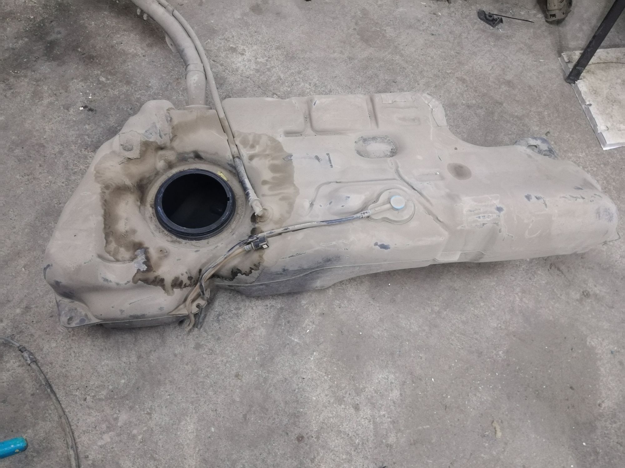 https://gcs.partsauto.market/rn-stockpro.appspot.com/thmbs/userImages/86639159375c37f71cfc850516777b62/part/099a3c7a-37f4-4115-8c85-9cb1a4f15e3e_1737273644388.jpg