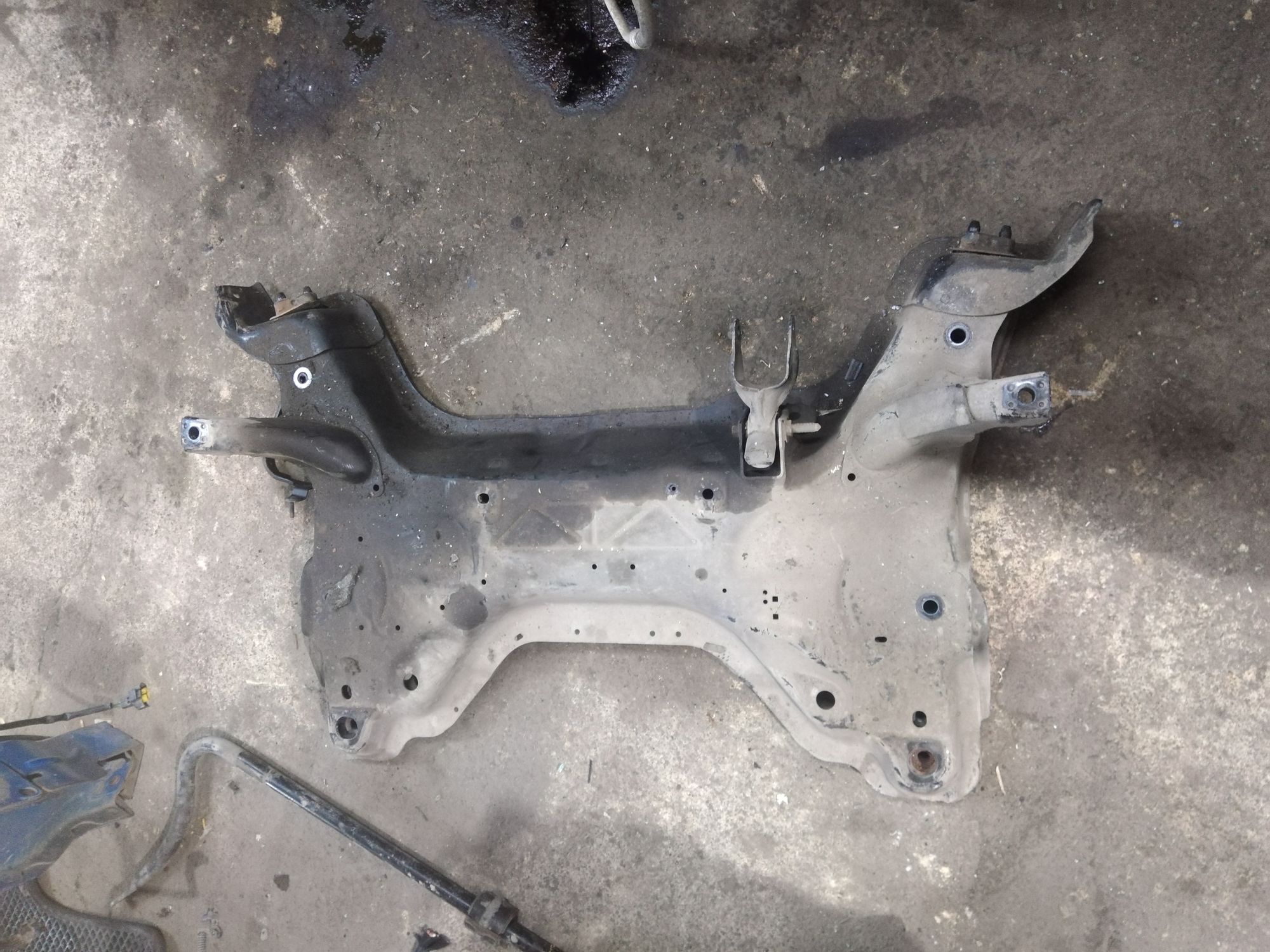 https://gcs.partsauto.market/rn-stockpro.appspot.com/thmbs/userImages/86639159375c37f71cfc850516777b62/part/1fd40527-6a00-4d9a-9c79-ea5d37137581_1735035422733.jpg
