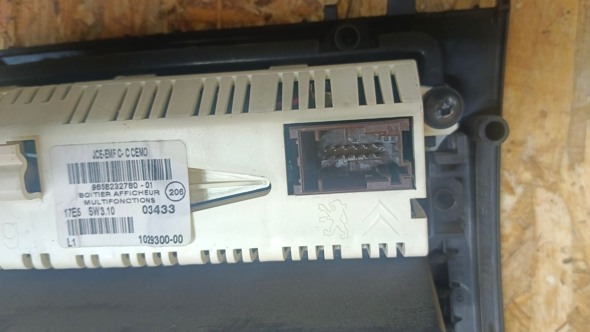 https://gcs.partsauto.market/rn-stockpro.appspot.com/thmbs/userImages/86639159375c37f71cfc850516777b62/part/485c2237-e63a-44a8-9542-d1bf98331bee_1745729675832.jpg