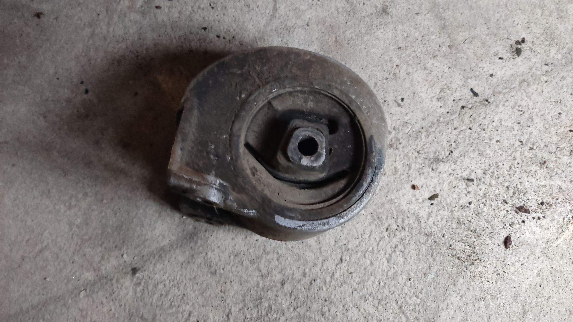 https://gcs.partsauto.market/rn-stockpro.appspot.com/thmbs/userImages/86639159375c37f71cfc850516777b62/part/54c1a974-78f0-428b-84ca-c74a2511fb59_1720933323654.jpg