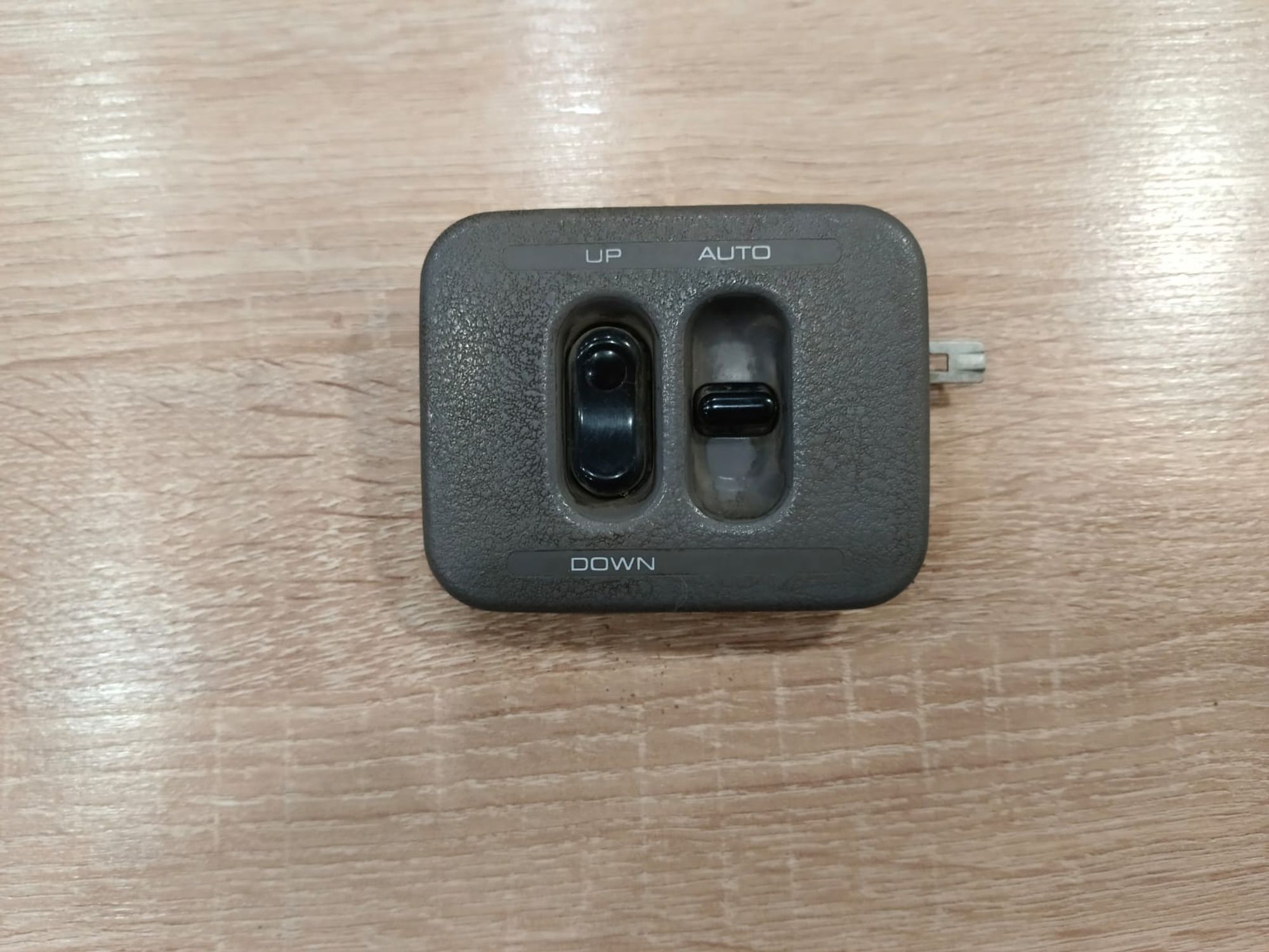 https://gcs.partsauto.market/rn-stockpro.appspot.com/thmbs/userImages/86639159375c37f71cfc850516777b62/part/5de36ff3-0d48-47d6-97e8-5cc1213d678f_1721702435388.jpg