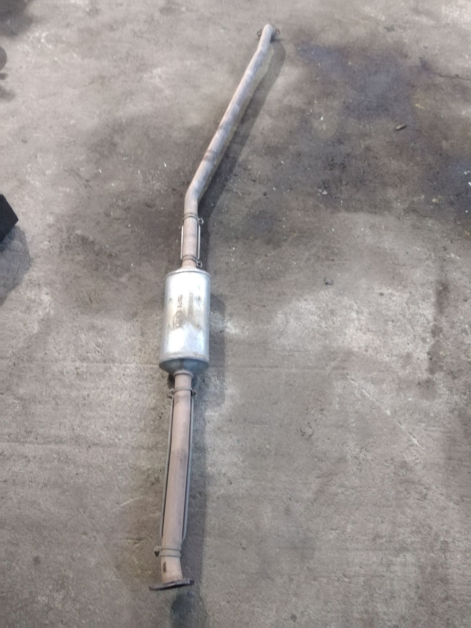 https://gcs.partsauto.market/rn-stockpro.appspot.com/thmbs/userImages/86639159375c37f71cfc850516777b62/part/640379ed-d7d3-45ba-a5fc-561c6d9b314e_1736276397486.jpg