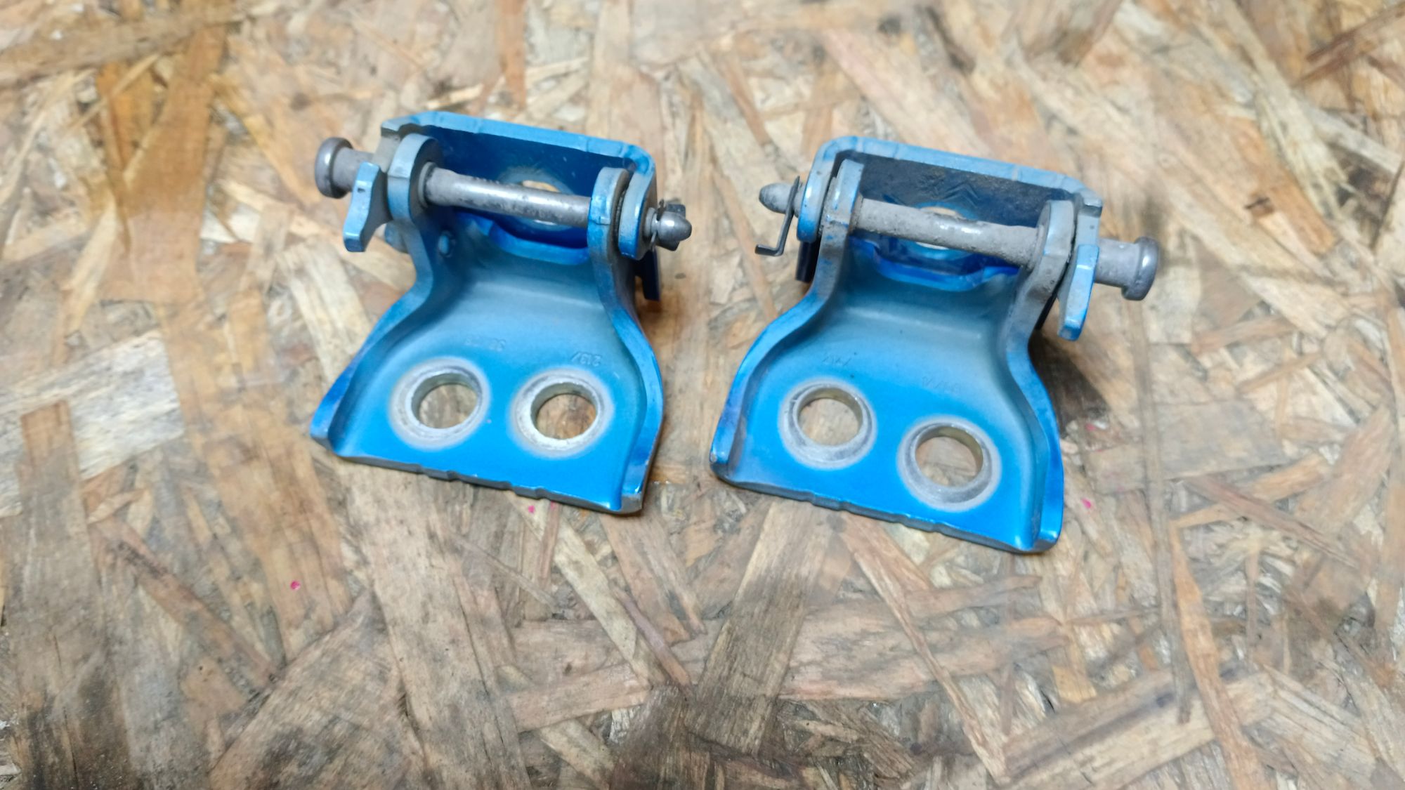 https://gcs.partsauto.market/rn-stockpro.appspot.com/thmbs/userImages/86639159375c37f71cfc850516777b62/part/667cdc2e-742f-492b-83a6-bf4febe7f1aa_1737090714861.jpg