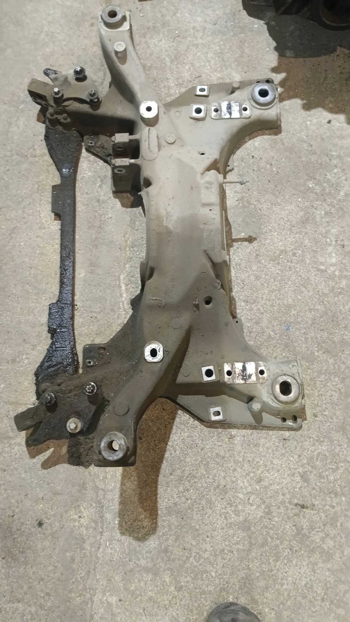 https://gcs.partsauto.market/rn-stockpro.appspot.com/thmbs/userImages/86639159375c37f71cfc850516777b62/part/6e38334c-8597-406e-a75b-d2c4fc1aaab4_1740287191633.jpg