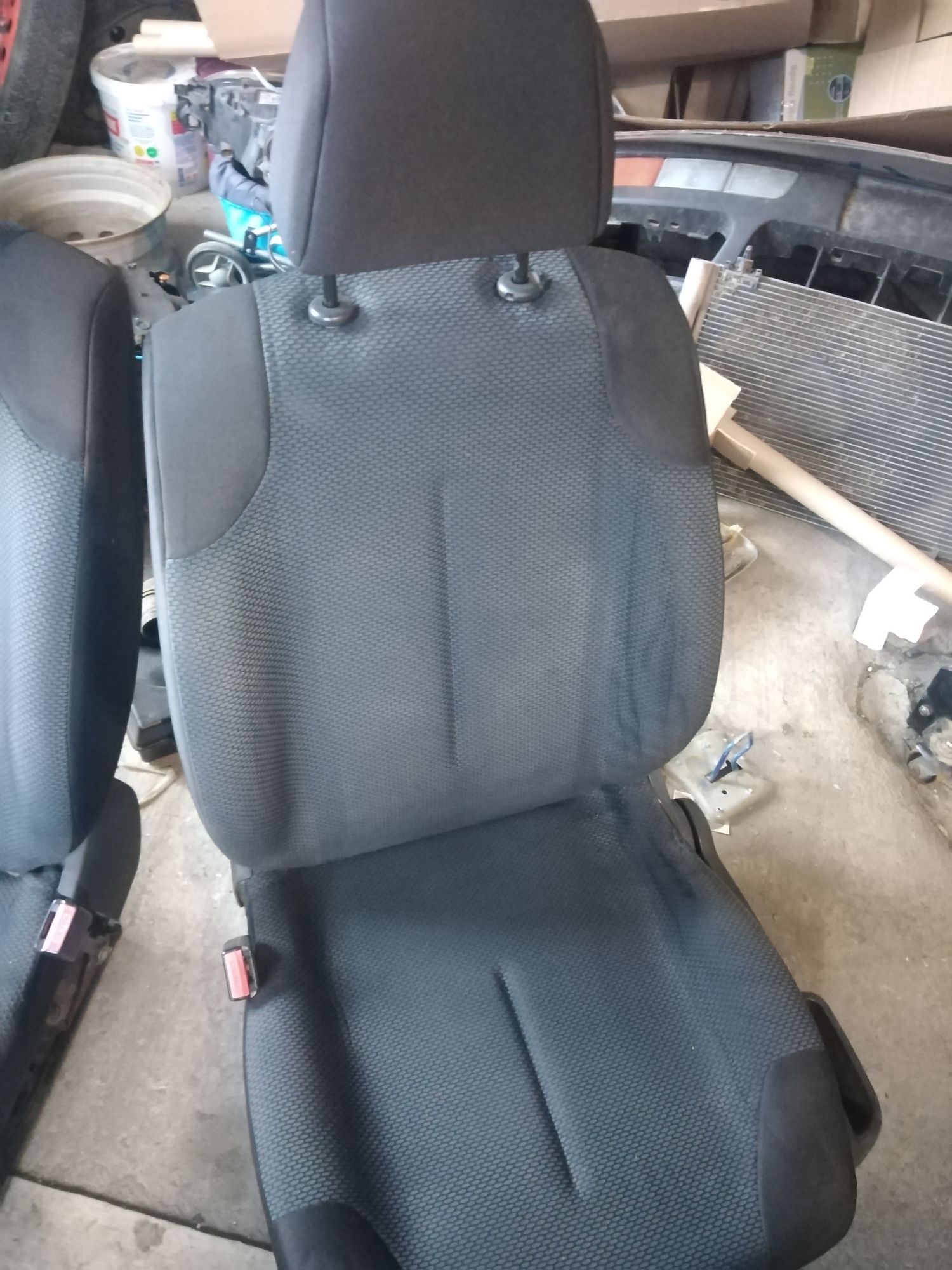 https://gcs.partsauto.market/rn-stockpro.appspot.com/thmbs/userImages/86639159375c37f71cfc850516777b62/part/82332e87-2202-4220-b1dc-49c676c50653_1735631516883.jpg