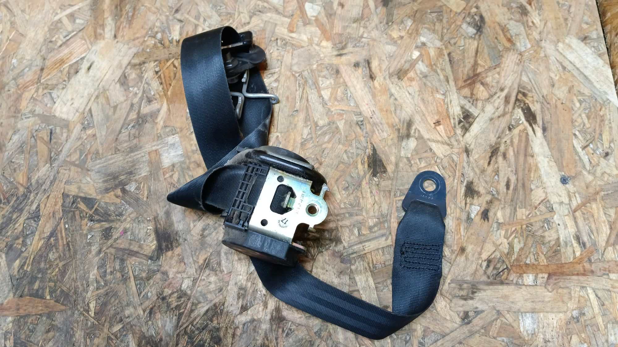https://gcs.partsauto.market/rn-stockpro.appspot.com/thmbs/userImages/86639159375c37f71cfc850516777b62/part/902ffb29-57c0-4637-9b14-669ceef62765_1736621757804.jpg