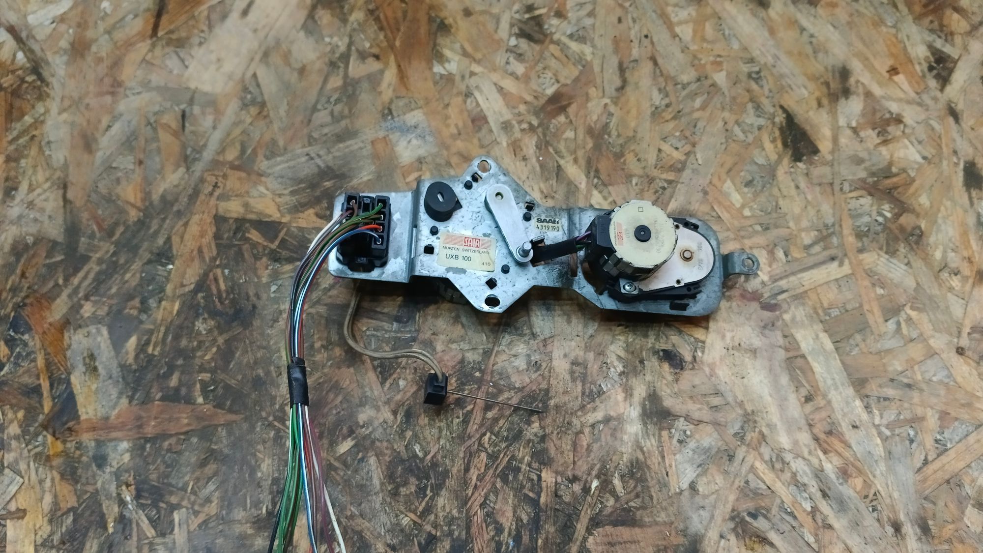 https://gcs.partsauto.market/rn-stockpro.appspot.com/thmbs/userImages/86639159375c37f71cfc850516777b62/part/90aa025e-b4c8-4f63-b08e-c9a9f8c6d41a_1740192695369.jpg