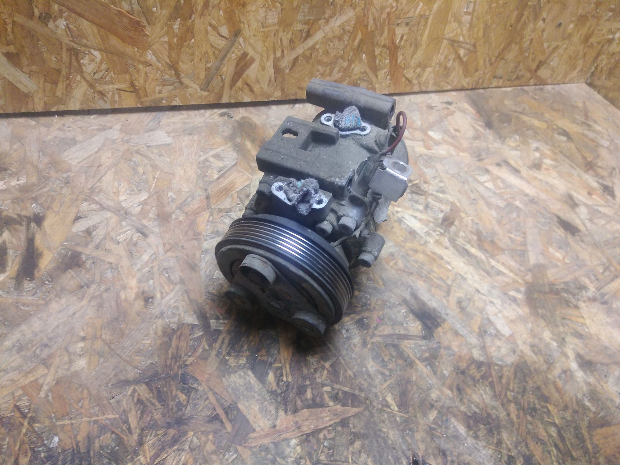 https://gcs.partsauto.market/rn-stockpro.appspot.com/thmbs/userImages/86639159375c37f71cfc850516777b62/part/92373962-20f5-4884-b44e-411ed254d4d3_1737431225893.jpg