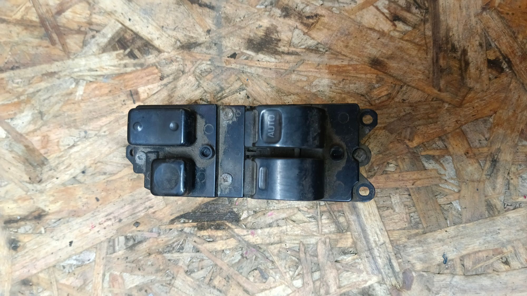 https://gcs.partsauto.market/rn-stockpro.appspot.com/thmbs/userImages/86639159375c37f71cfc850516777b62/part/9fa684b9-d044-42f6-a662-e8804d5308b6_1738177759904.jpg