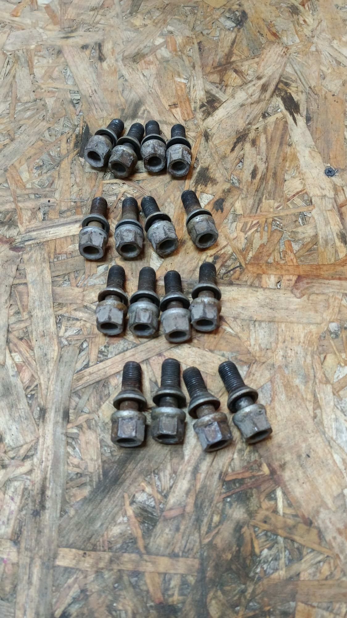 https://gcs.partsauto.market/rn-stockpro.appspot.com/thmbs/userImages/86639159375c37f71cfc850516777b62/part/a3c8d728-0267-4d6b-a68e-1b6aaef8f1f9_1737094143802.jpg