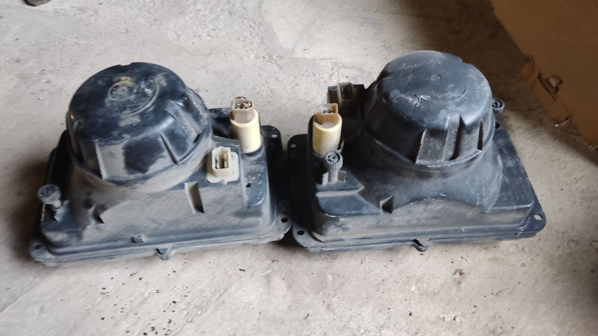 https://gcs.partsauto.market/rn-stockpro.appspot.com/thmbs/userImages/86639159375c37f71cfc850516777b62/part/af9eb497-7e15-4184-9610-42808557ad3d_1720896300350.jpg
