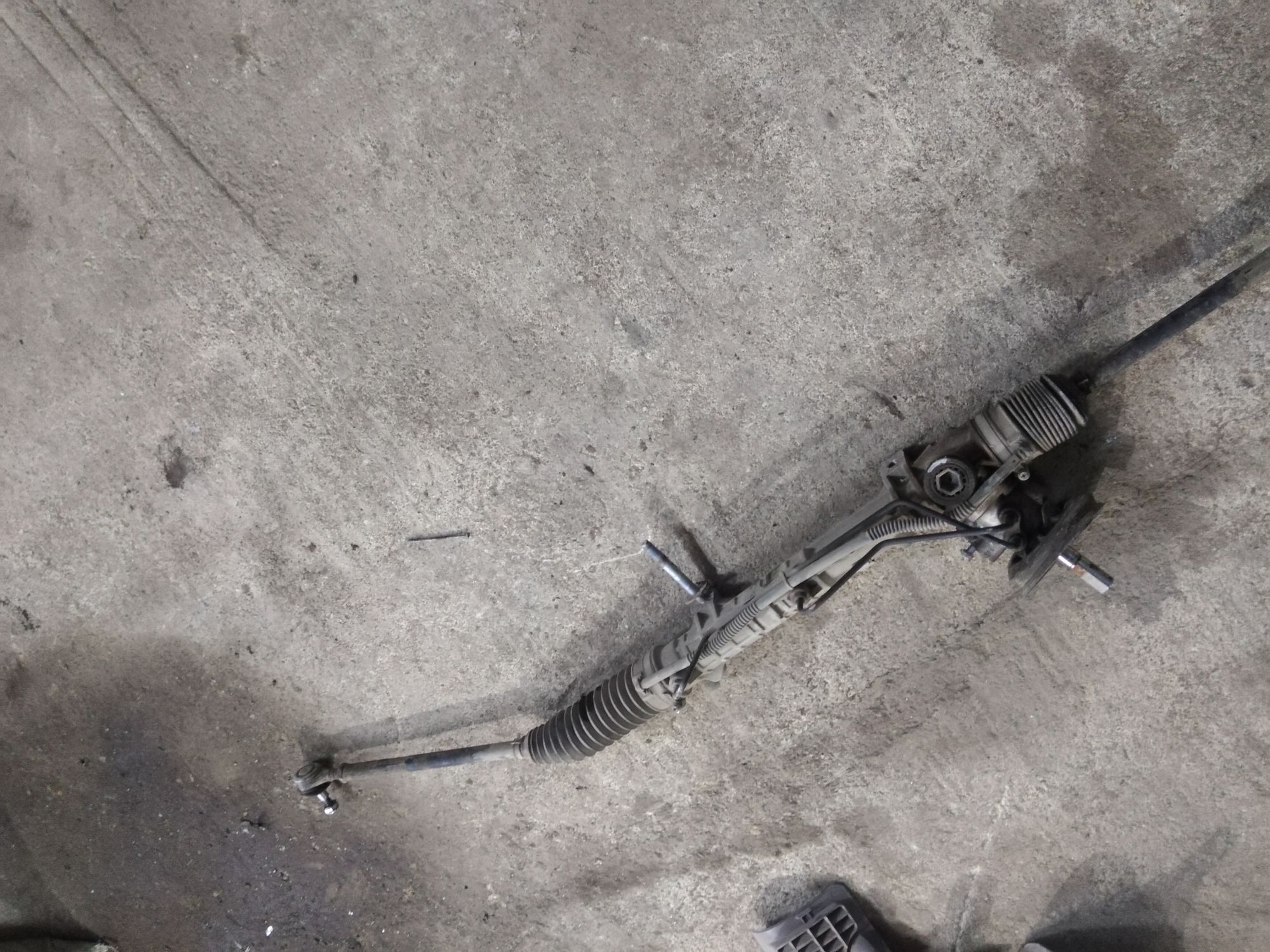 https://gcs.partsauto.market/rn-stockpro.appspot.com/thmbs/userImages/86639159375c37f71cfc850516777b62/part/c736678e-e45f-4826-b749-be22f14f4faf_1737103671628.jpg