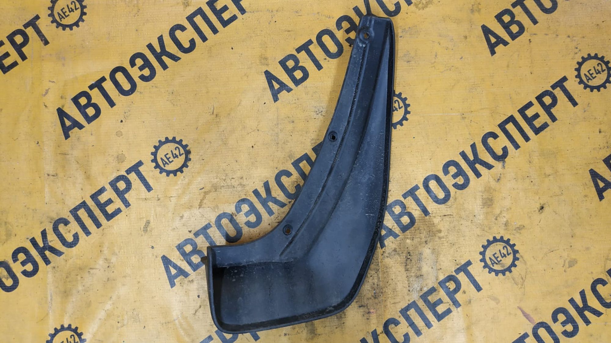 https://gcs.partsauto.market/rn-stockpro.appspot.com/thmbs/userImages/87497919e31020c6b1c735431d06908a/part/29d6ba15-1851-447d-a7e6-84a7fe45188e_1745986422114.jpg
