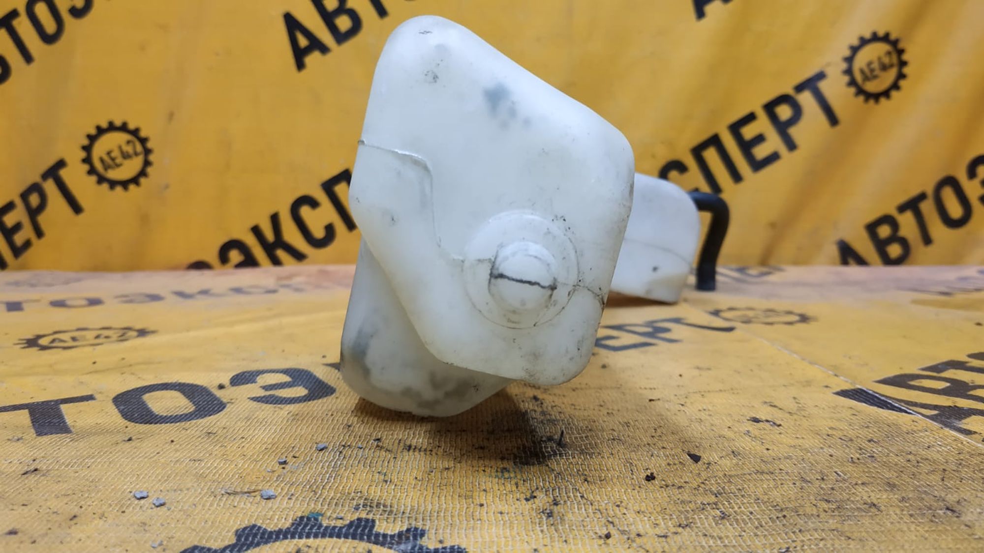 https://gcs.partsauto.market/rn-stockpro.appspot.com/thmbs/userImages/87497919e31020c6b1c735431d06908a/part/35a6f63c-3563-4ec9-af60-337d8c358def_1747365352910.jpg