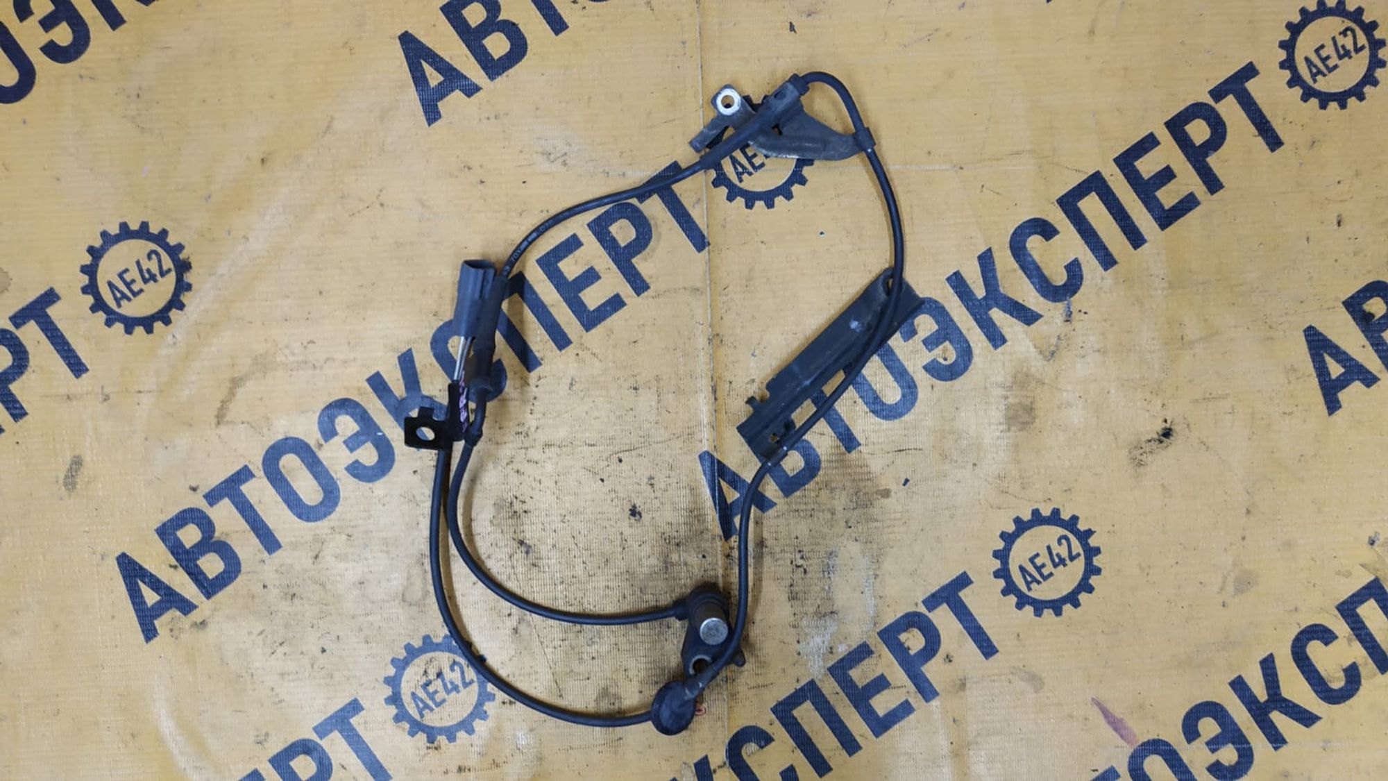 https://gcs.partsauto.market/rn-stockpro.appspot.com/thmbs/userImages/87497919e31020c6b1c735431d06908a/part/4f15f797-6dfc-4780-a460-43d78a2a4287_1745565673137.jpg