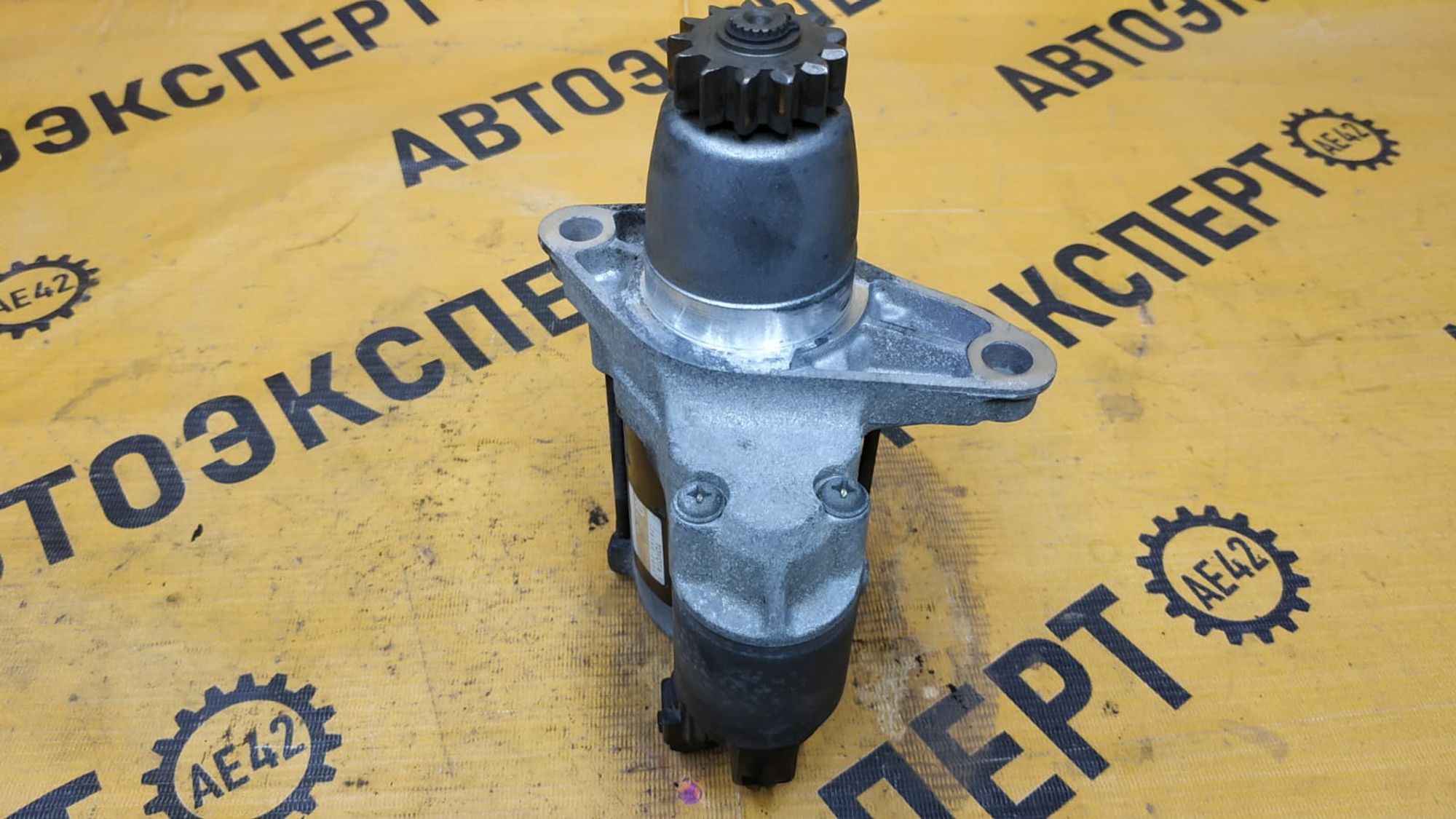 https://gcs.partsauto.market/rn-stockpro.appspot.com/thmbs/userImages/87497919e31020c6b1c735431d06908a/part/79c4ff78-29ec-40a8-9eef-3eda2e381196_1743061880476.jpg