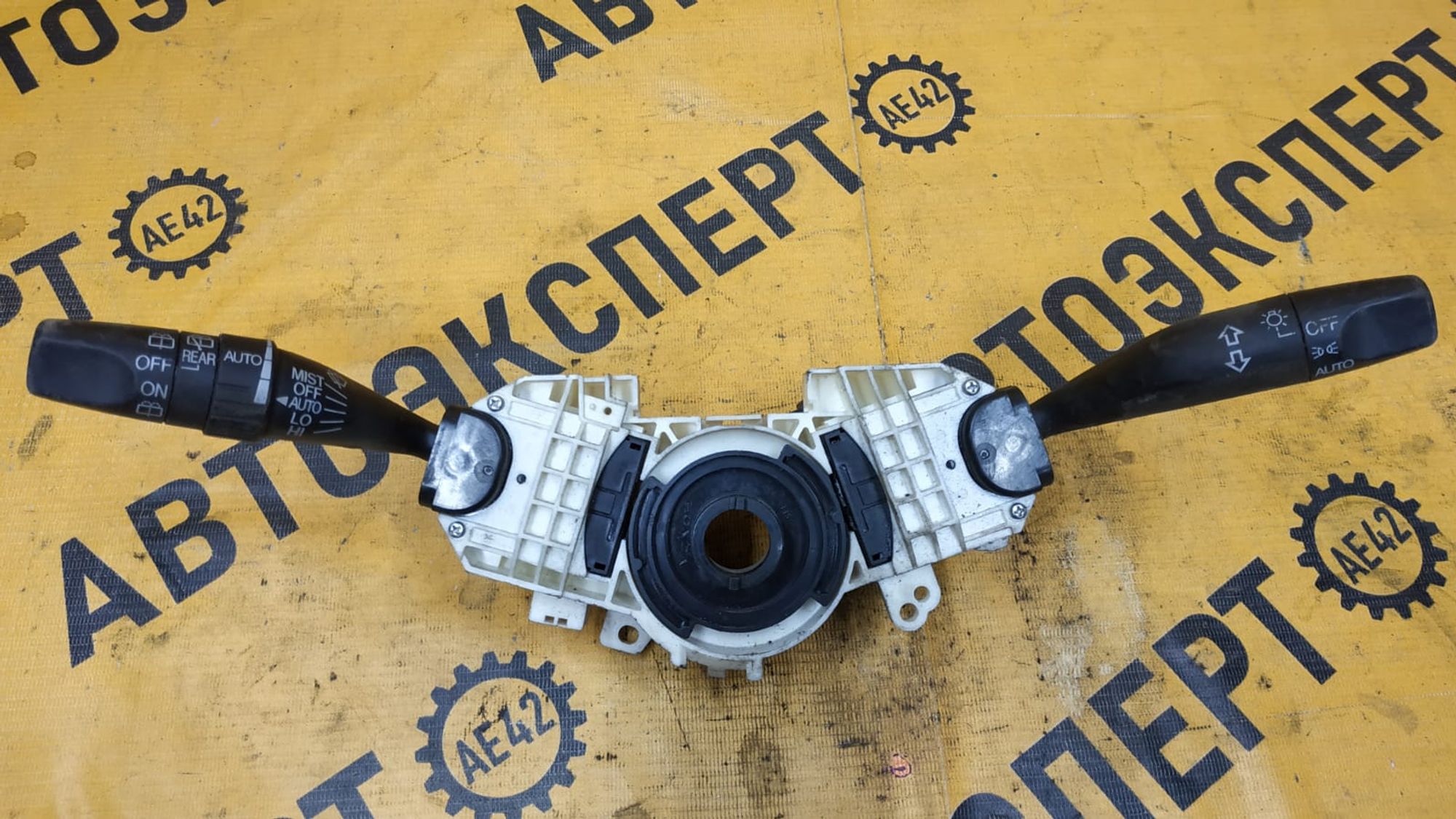 https://gcs.partsauto.market/rn-stockpro.appspot.com/thmbs/userImages/87497919e31020c6b1c735431d06908a/part/8c578a48-67ca-4015-9198-cfbe20af105b_1745983640370.jpg