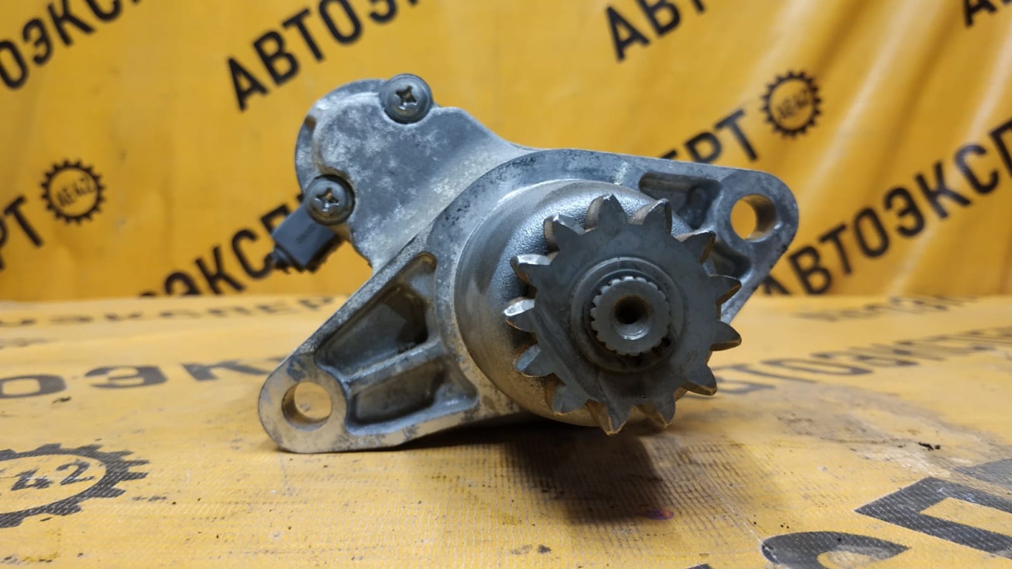 https://gcs.partsauto.market/rn-stockpro.appspot.com/thmbs/userImages/87497919e31020c6b1c735431d06908a/part/9ee215bb-557c-42c9-a8ec-df72b572ac8a_1743061869295.jpg