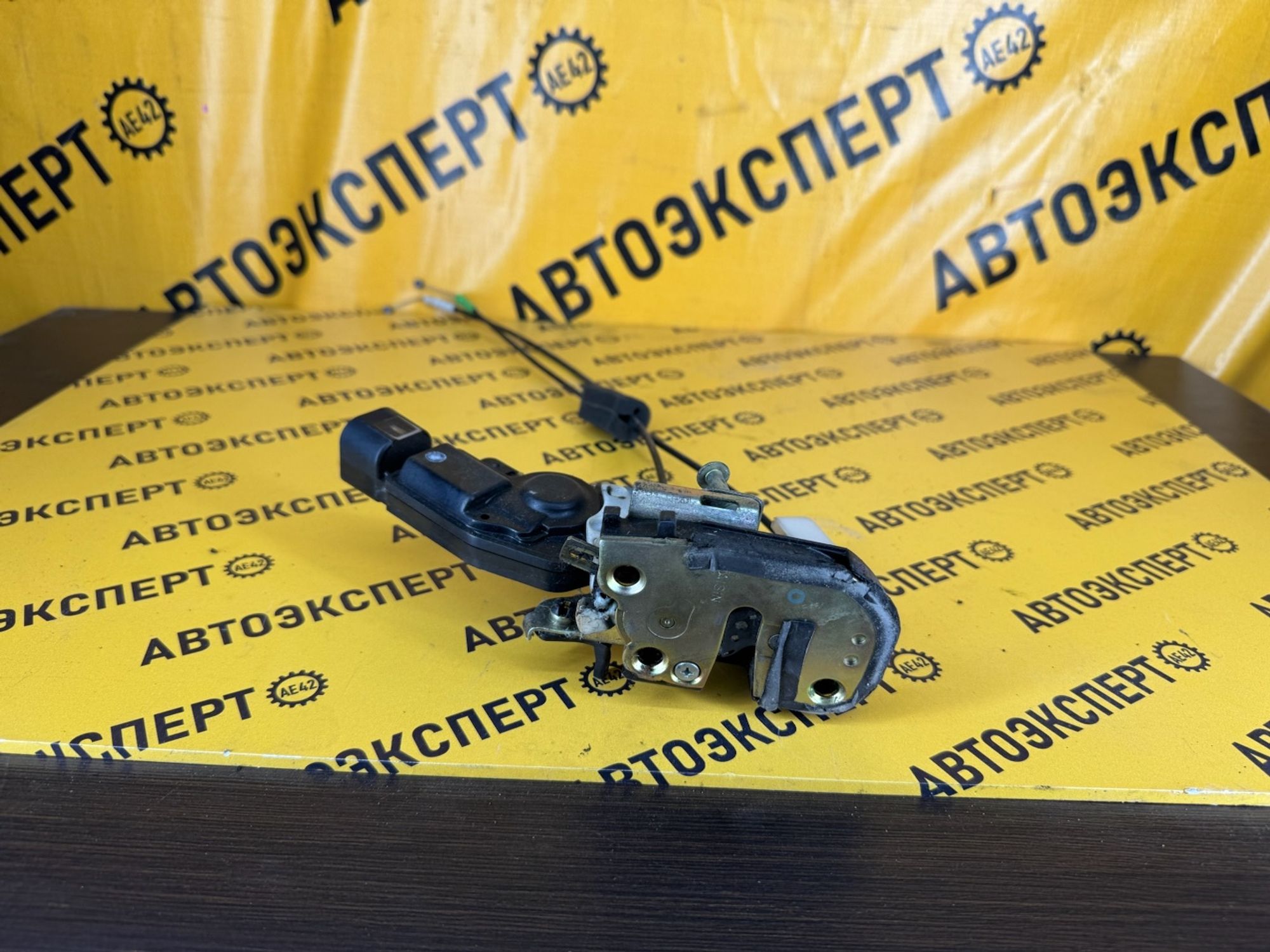 https://gcs.partsauto.market/rn-stockpro.appspot.com/thmbs/userImages/87497919e31020c6b1c735431d06908a/part/ac13203c-2a83-4e83-a33f-48b73927aae5_1736431593619.jpg