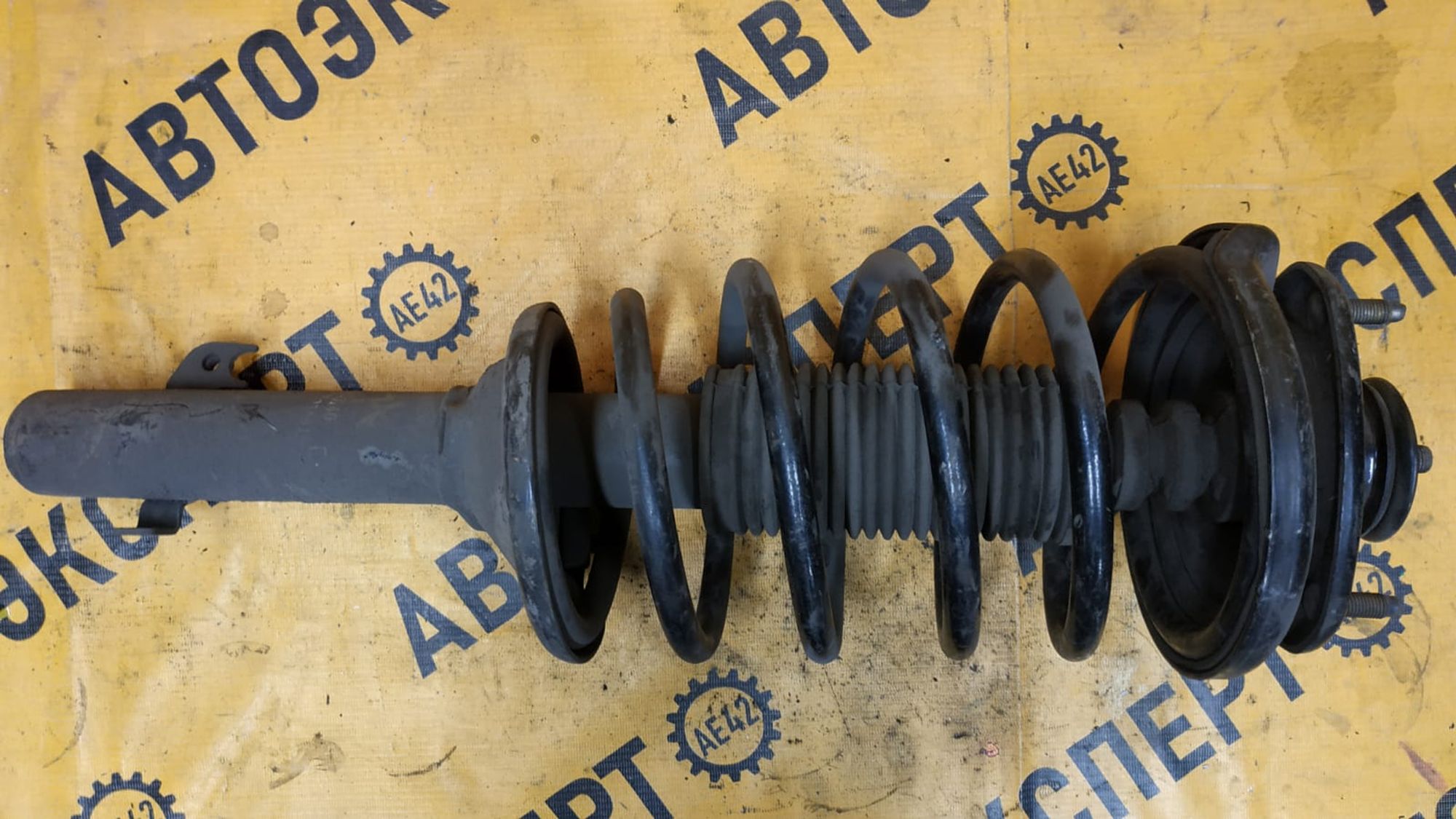 https://gcs.partsauto.market/rn-stockpro.appspot.com/thmbs/userImages/87497919e31020c6b1c735431d06908a/part/b0374f94-6806-4781-bd3c-5e73b55547a9_1747369295566.jpg