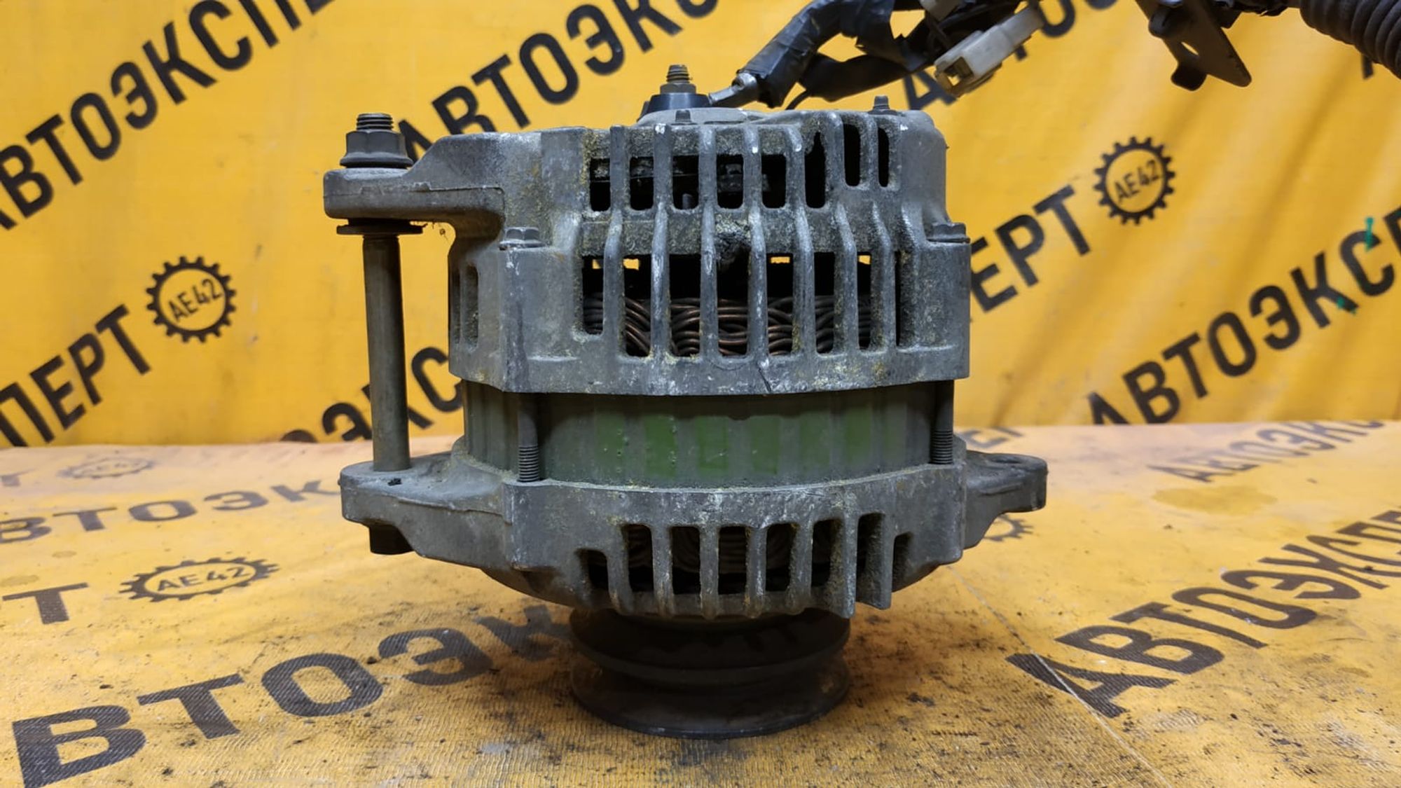 https://gcs.partsauto.market/rn-stockpro.appspot.com/thmbs/userImages/87497919e31020c6b1c735431d06908a/part/b8424e8b-58b0-4d53-ad22-3784a44daa38_1747980575047.jpg
