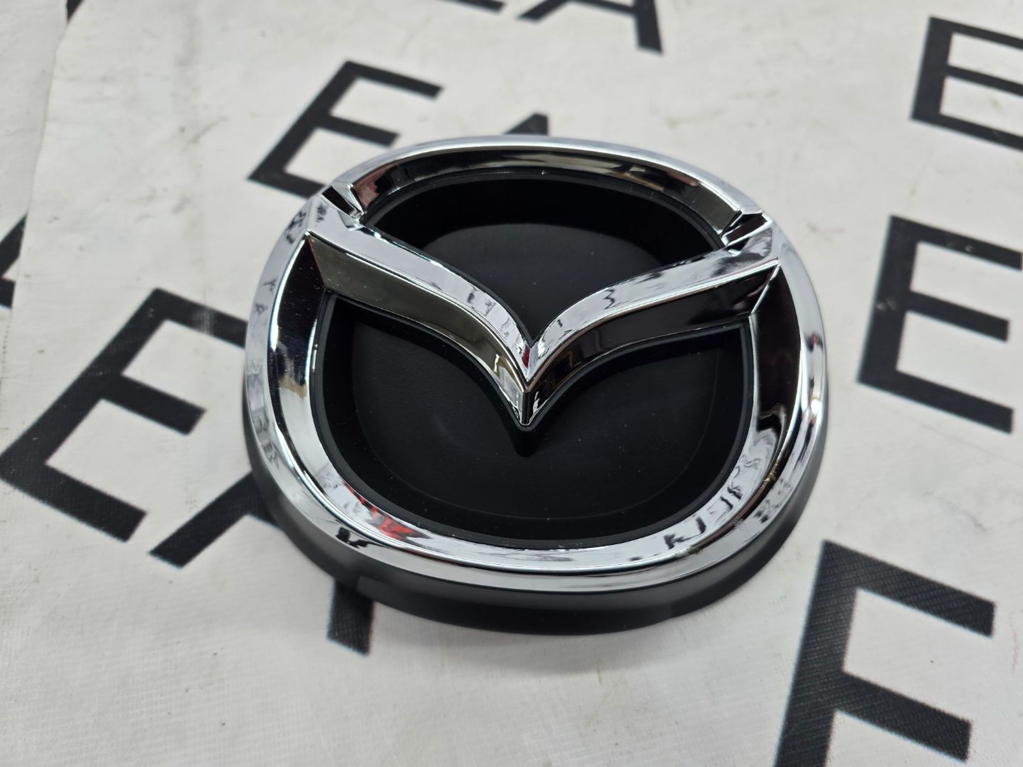 Эмблема Mazda 6 GJ Рестайлинг