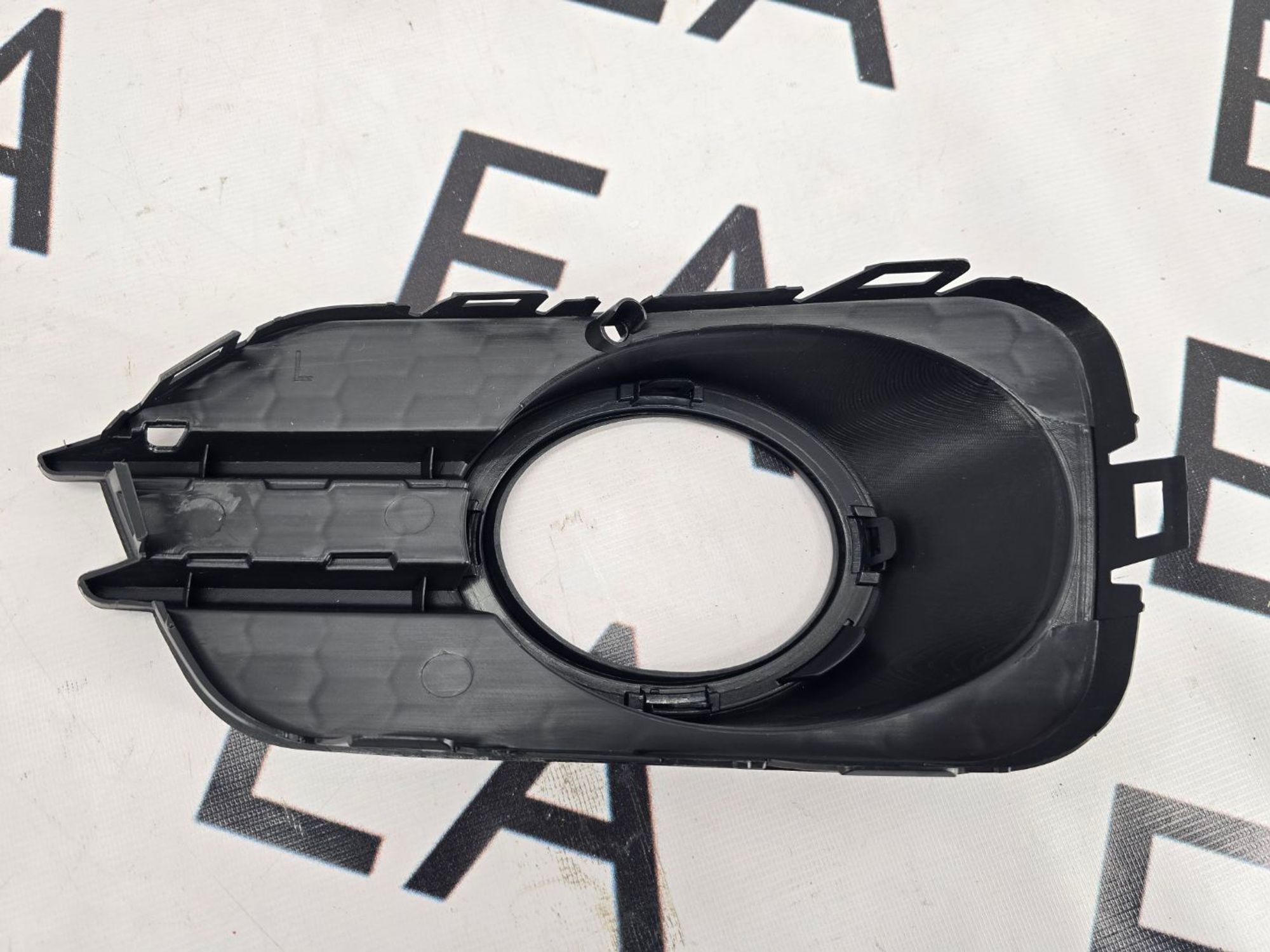 https://gcs.partsauto.market/rn-stockpro.appspot.com/thmbs/userImages/9ed2c848292c8d159f21dde9ffdf9853/part/2ca7411e-86f9-4e4c-98e8-f647f1cfb4d4_1746189235631.jpg