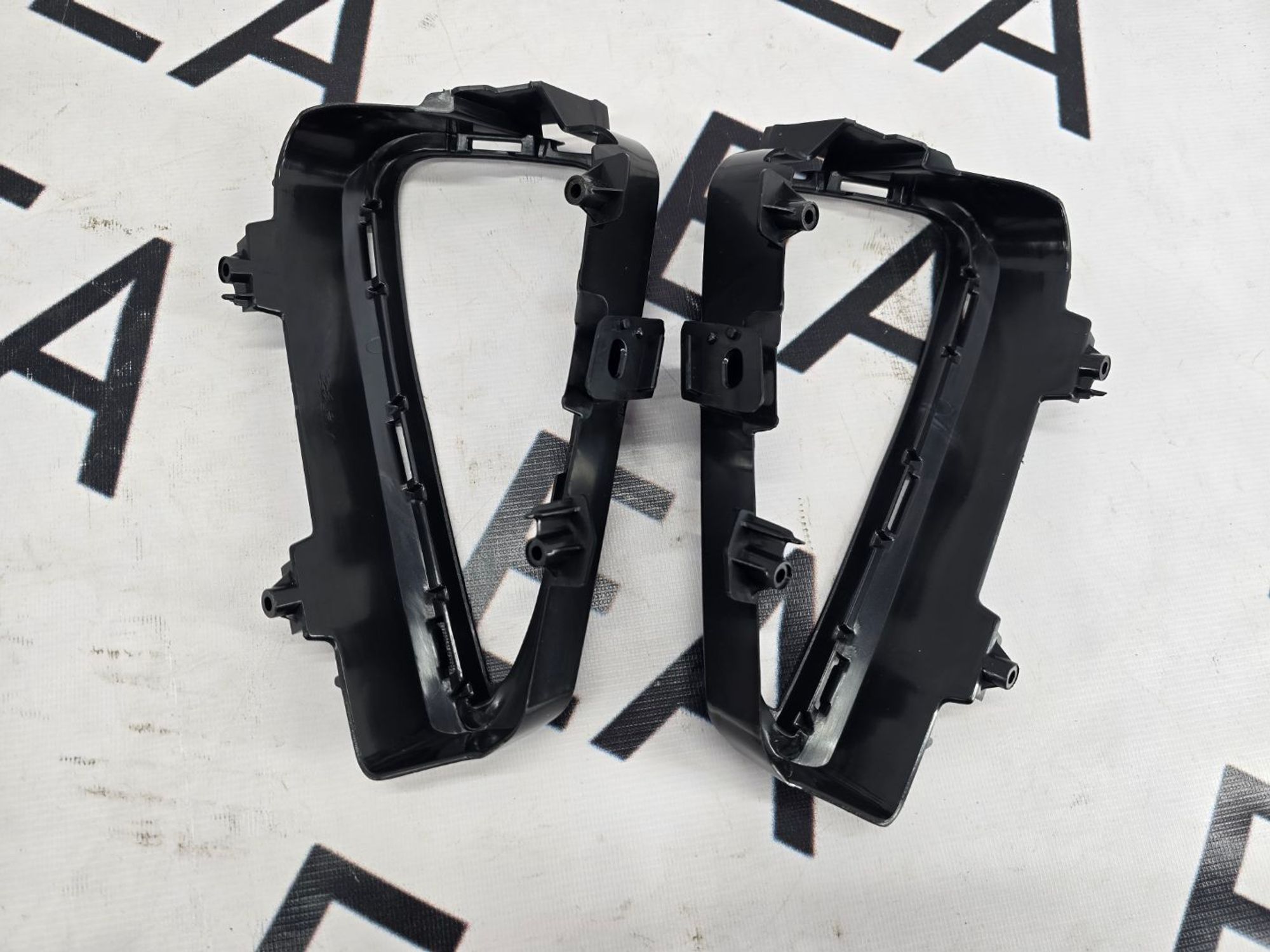 https://gcs.partsauto.market/rn-stockpro.appspot.com/thmbs/userImages/9ed2c848292c8d159f21dde9ffdf9853/part/538d5223-d1a9-4396-bea8-05d158ec9ca8_1746359642470.jpg